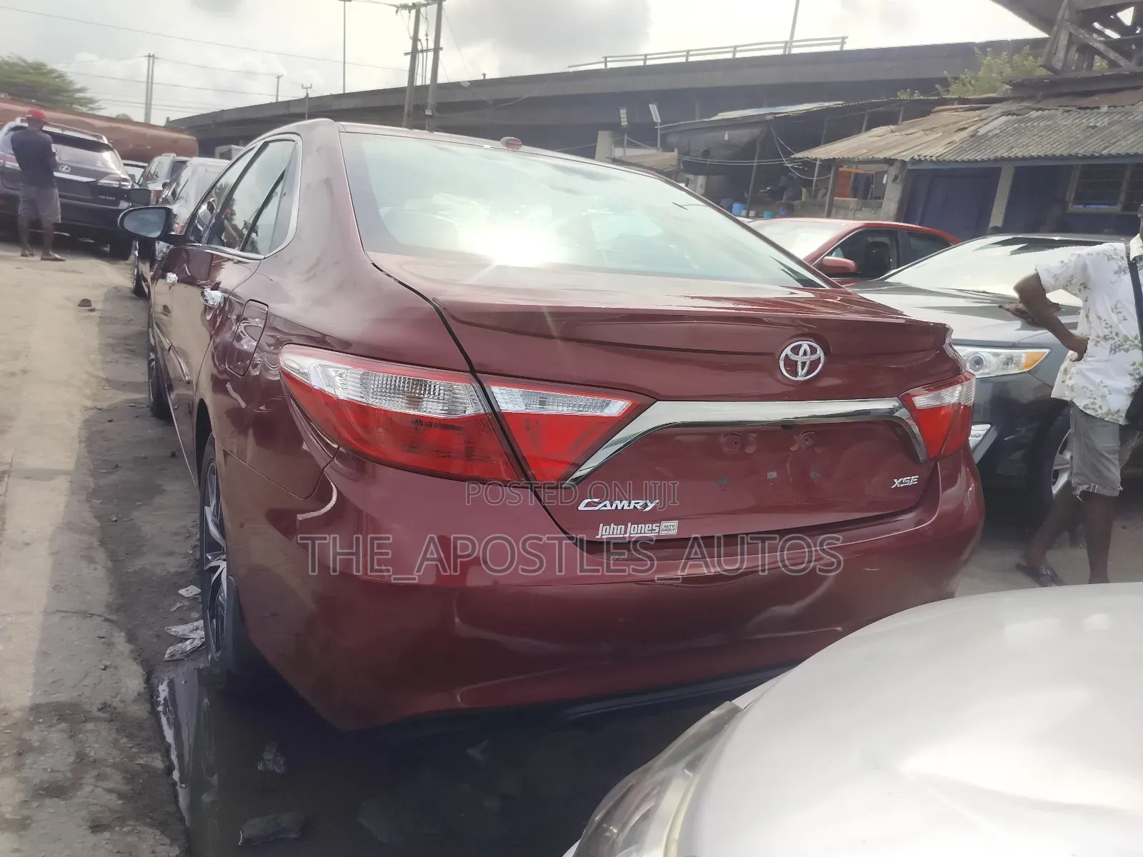 Toyota Camry 2016 Burgundy