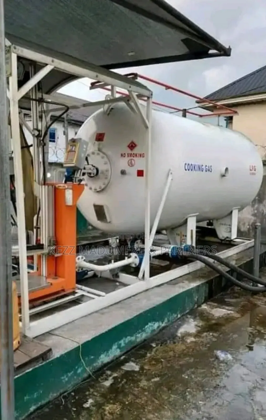 For Sale : Functional Filling Station, in Ph