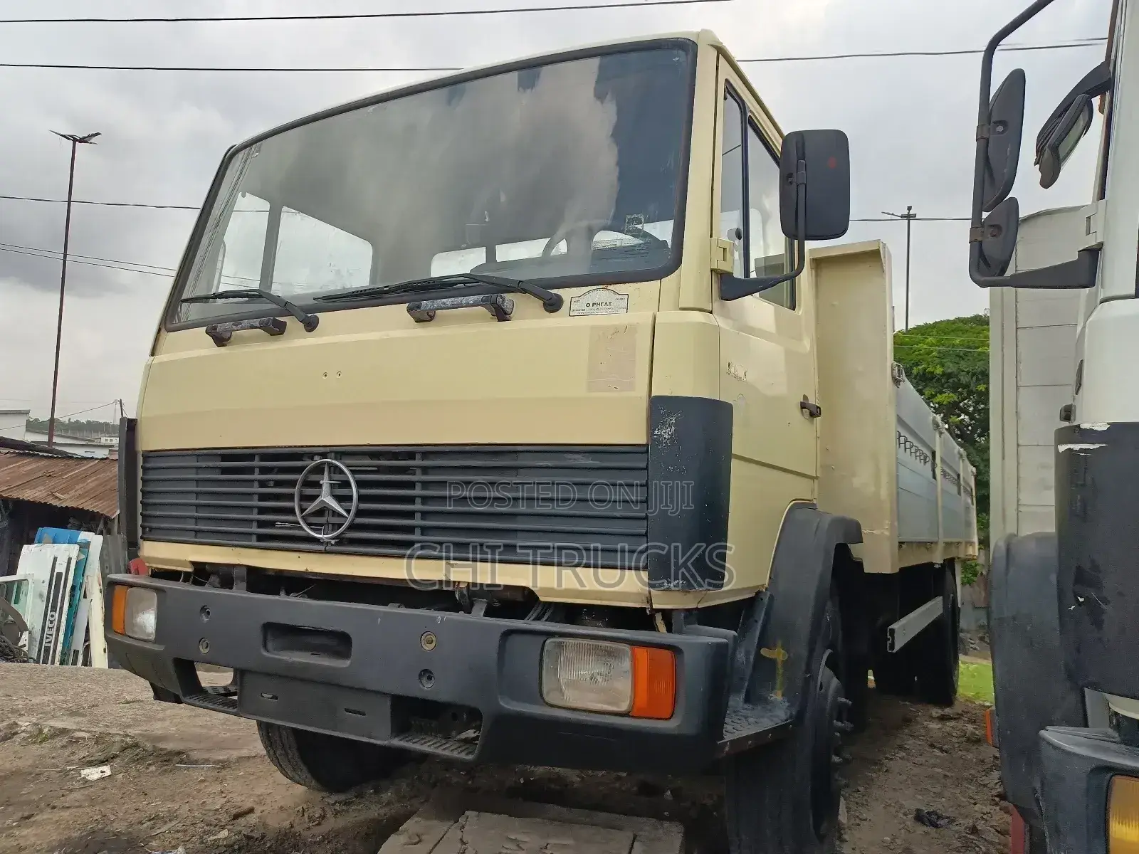 Mercedes Benz Non Turbo Pickup Truck