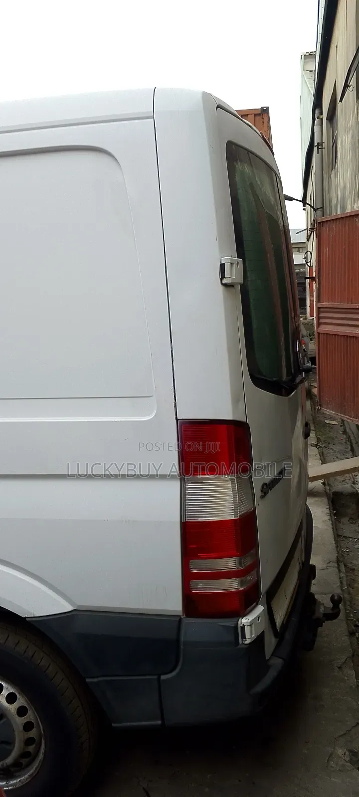 Mercedes-Benz Sprinter 2005 White