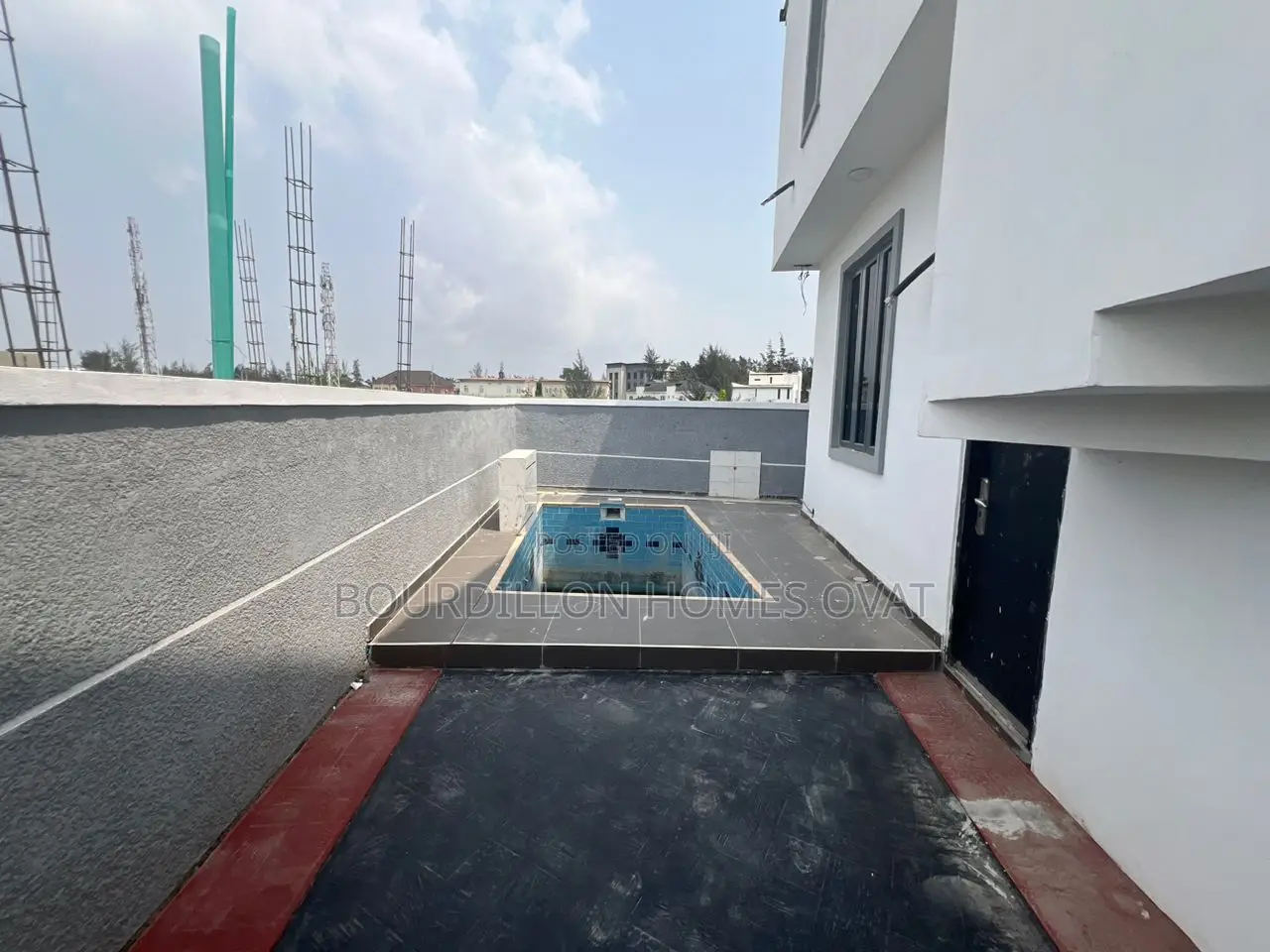 4bdrm Duplex in Lekki for sale