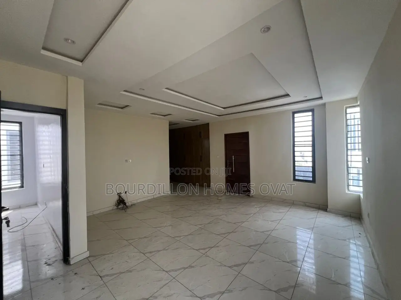4bdrm Duplex in Lekki for sale