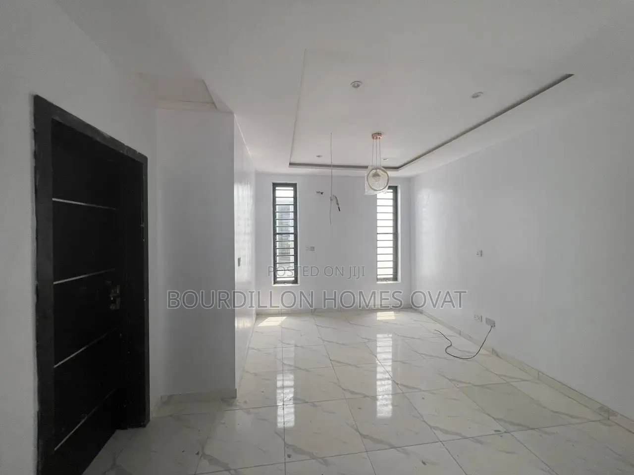 4bdrm Duplex in Lekki for sale