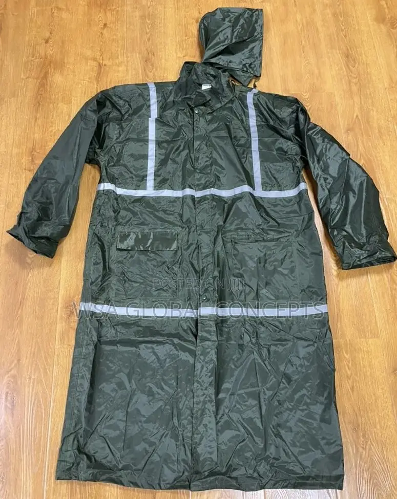 Gown Polyester Rain Coat With Reflective