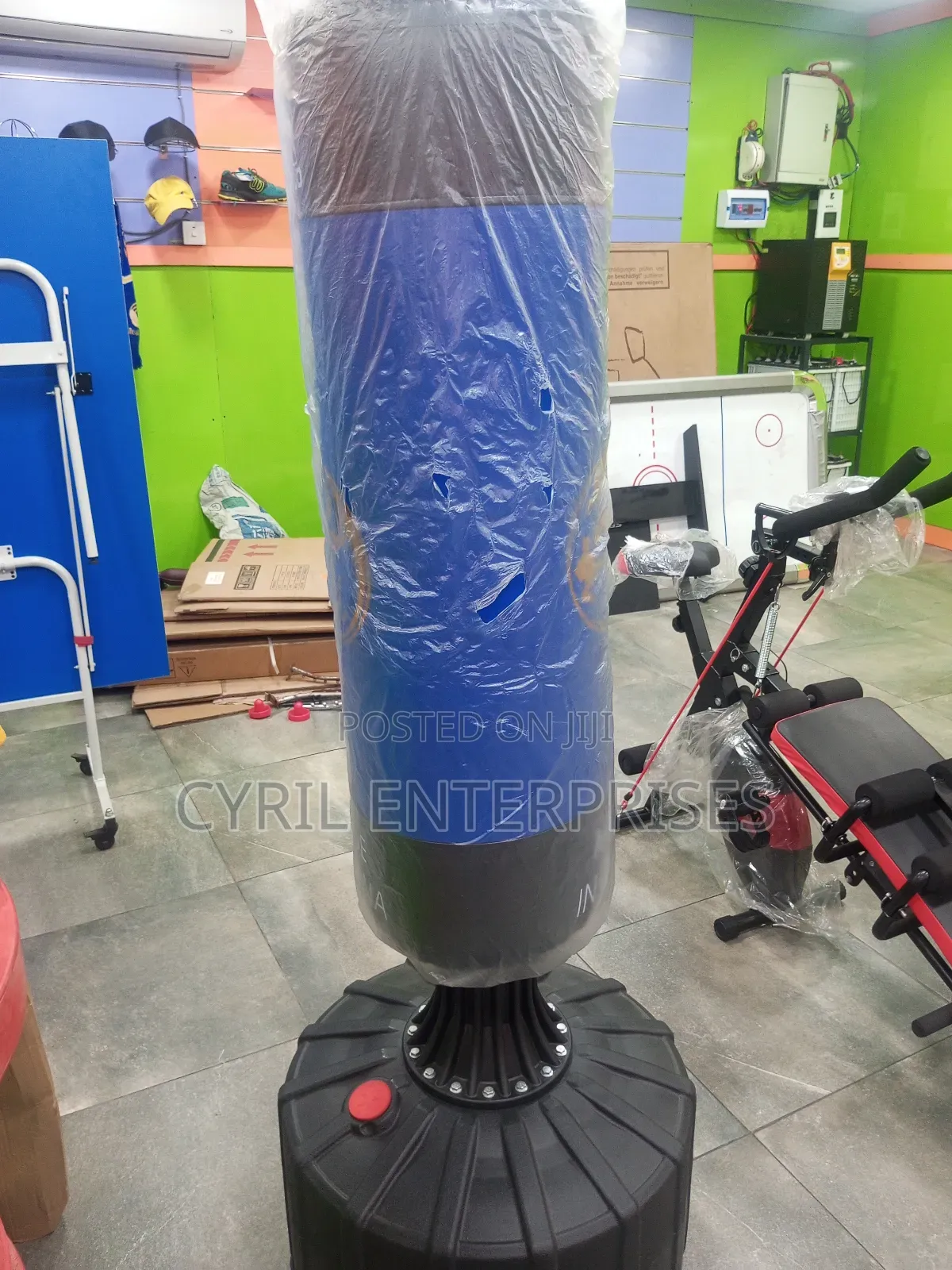 Boxing Stand With Base
