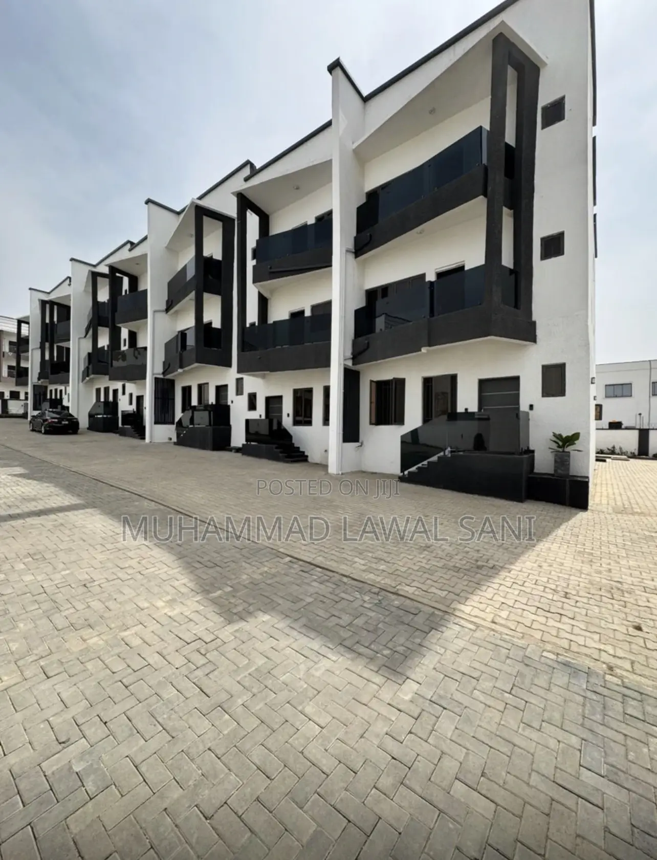 Furnished 5bdrm Duplex in Zone 4 / Wuse for sale