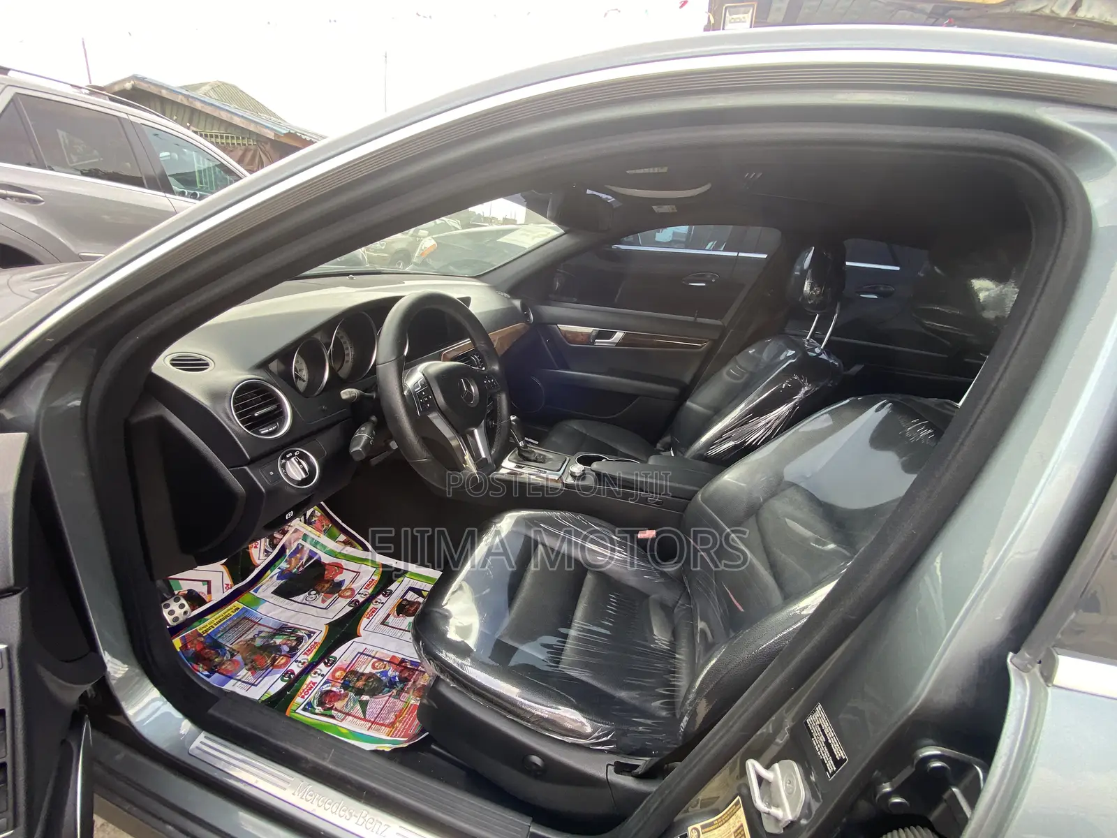 Mercedes-Benz C300 2011 Gray
