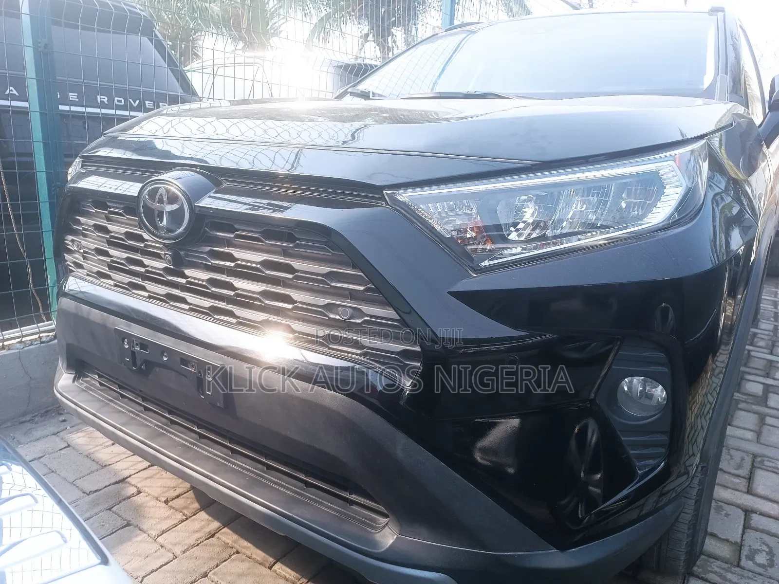 Toyota RAV4 XLE AWD 2019 Black