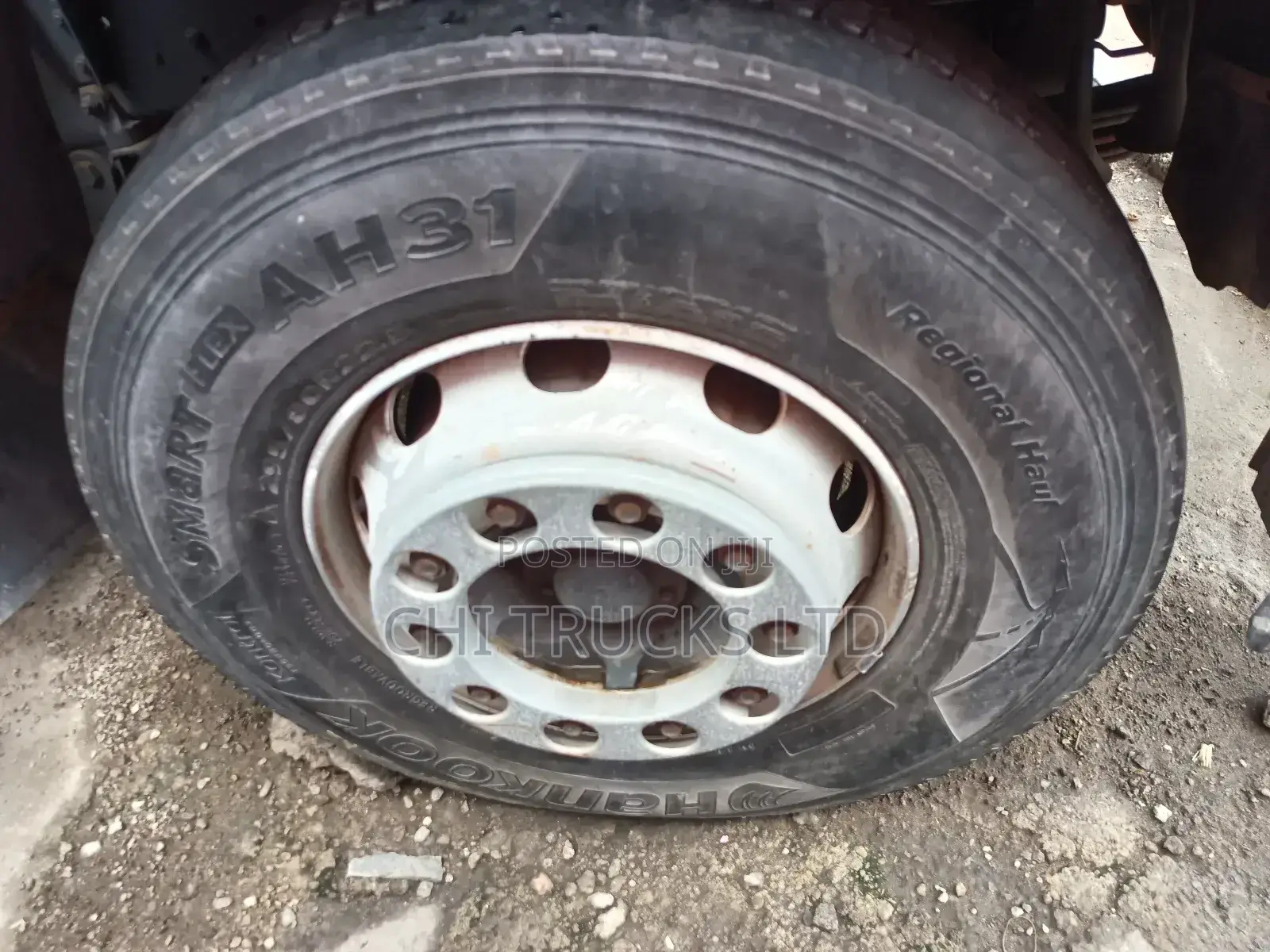 Mercedes Benz 1824 10tons Hiab Truck 8tyres