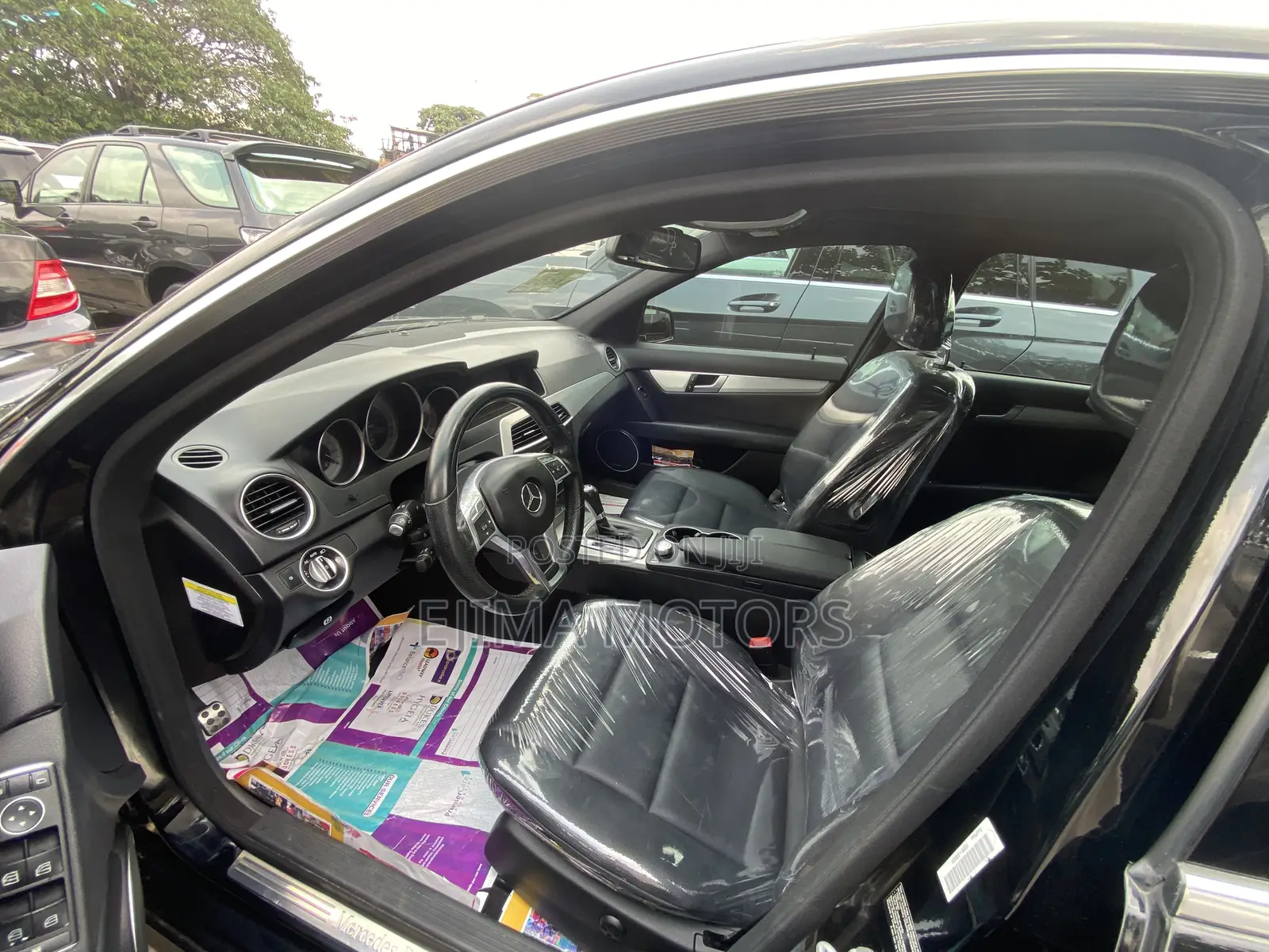 Mercedes-Benz C300 2013 Black