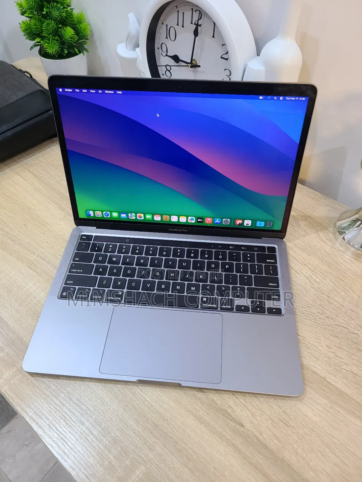 Laptop Apple MacBook 2020 8GB Apple M1 SSD 256GB