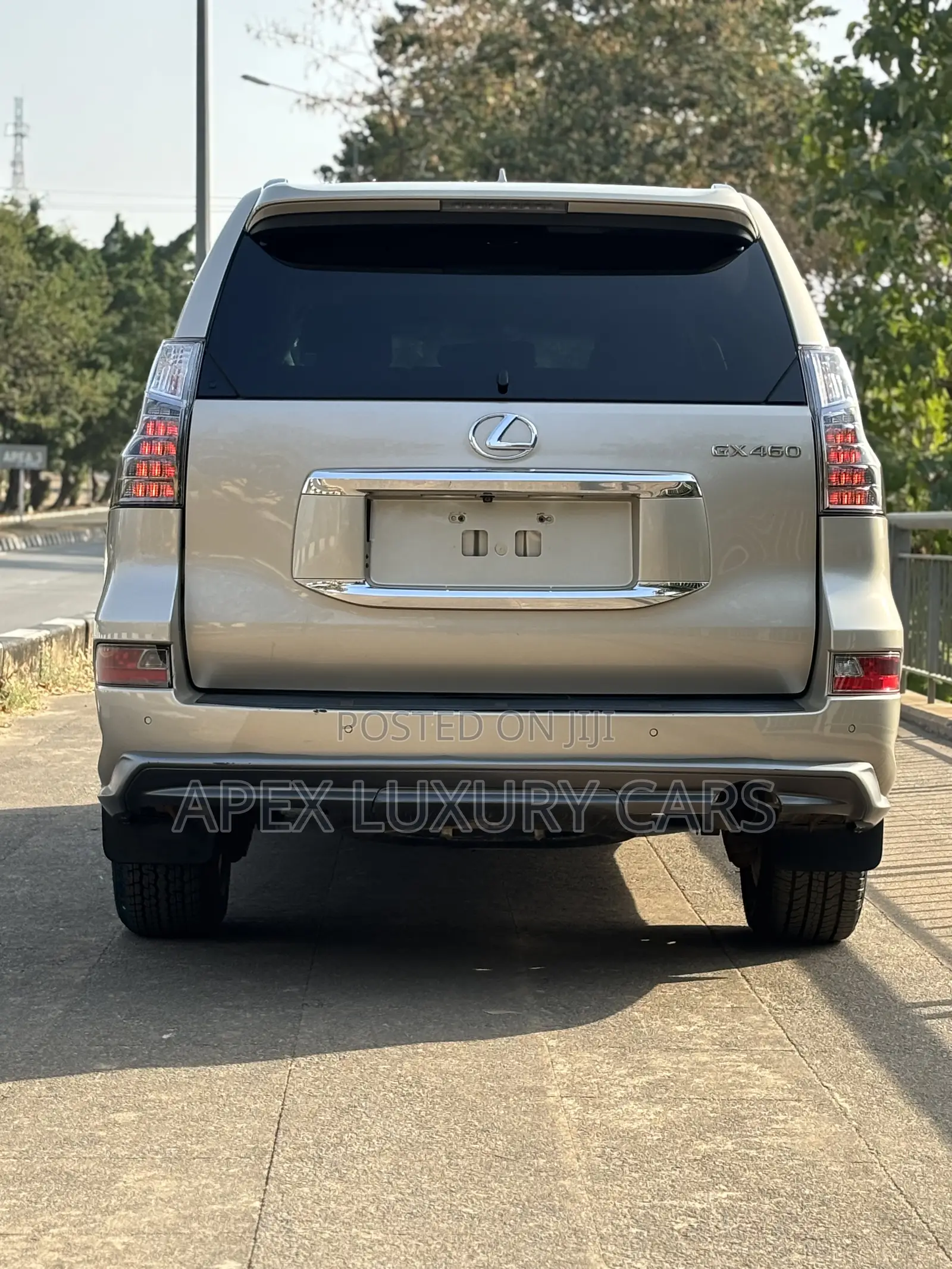 Lexus GX 2018 Gold