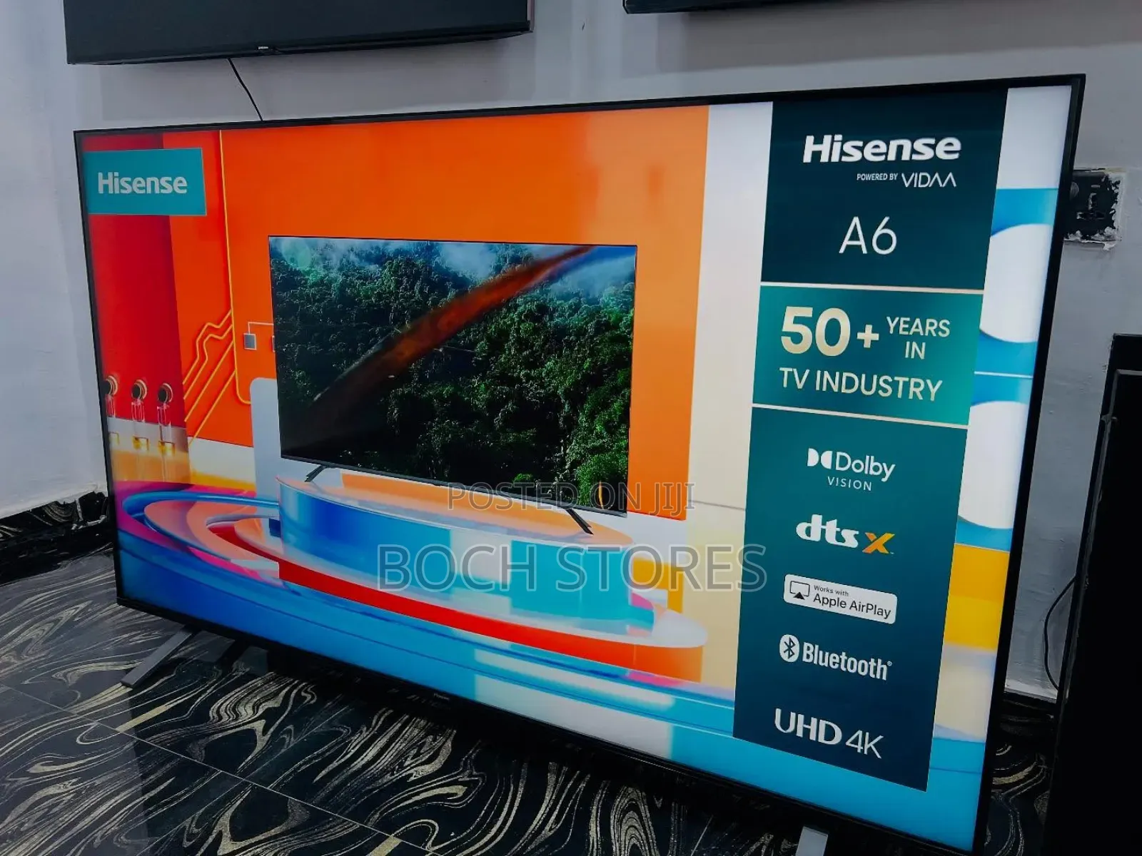 Hisense 65inches Smart Tv With Airplay and Bluetooth