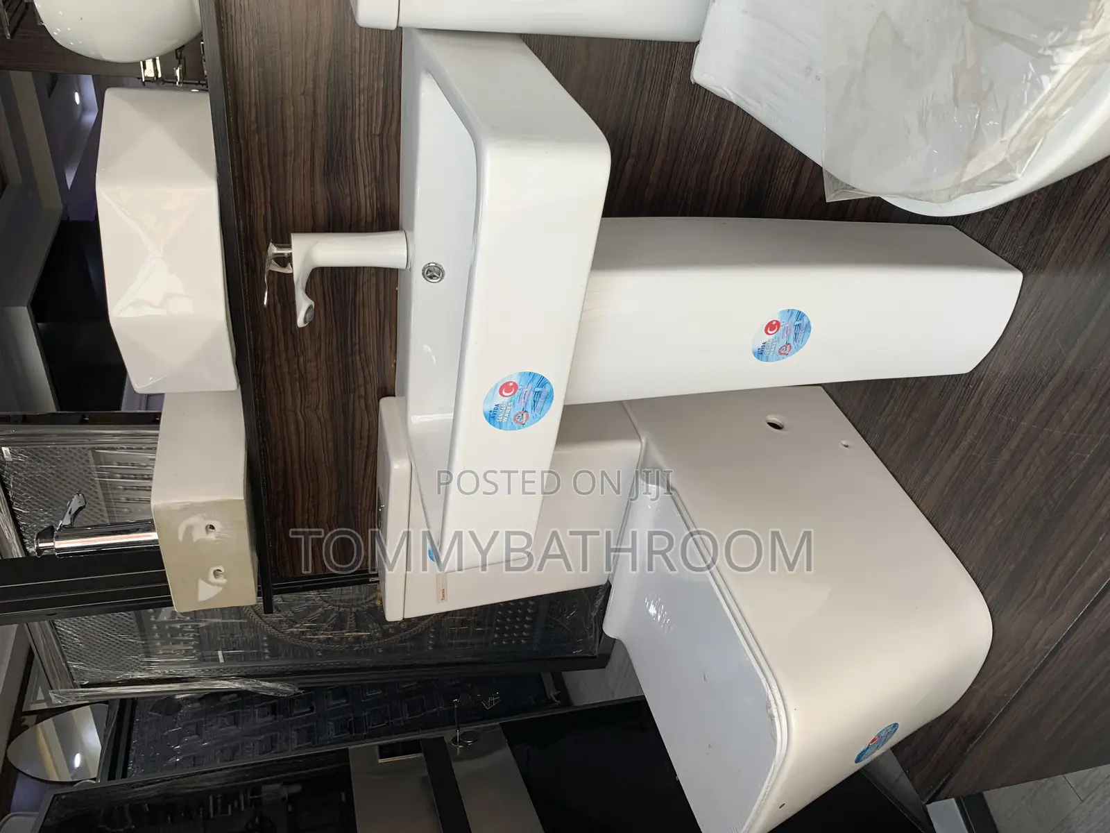 Big Set Water Closet