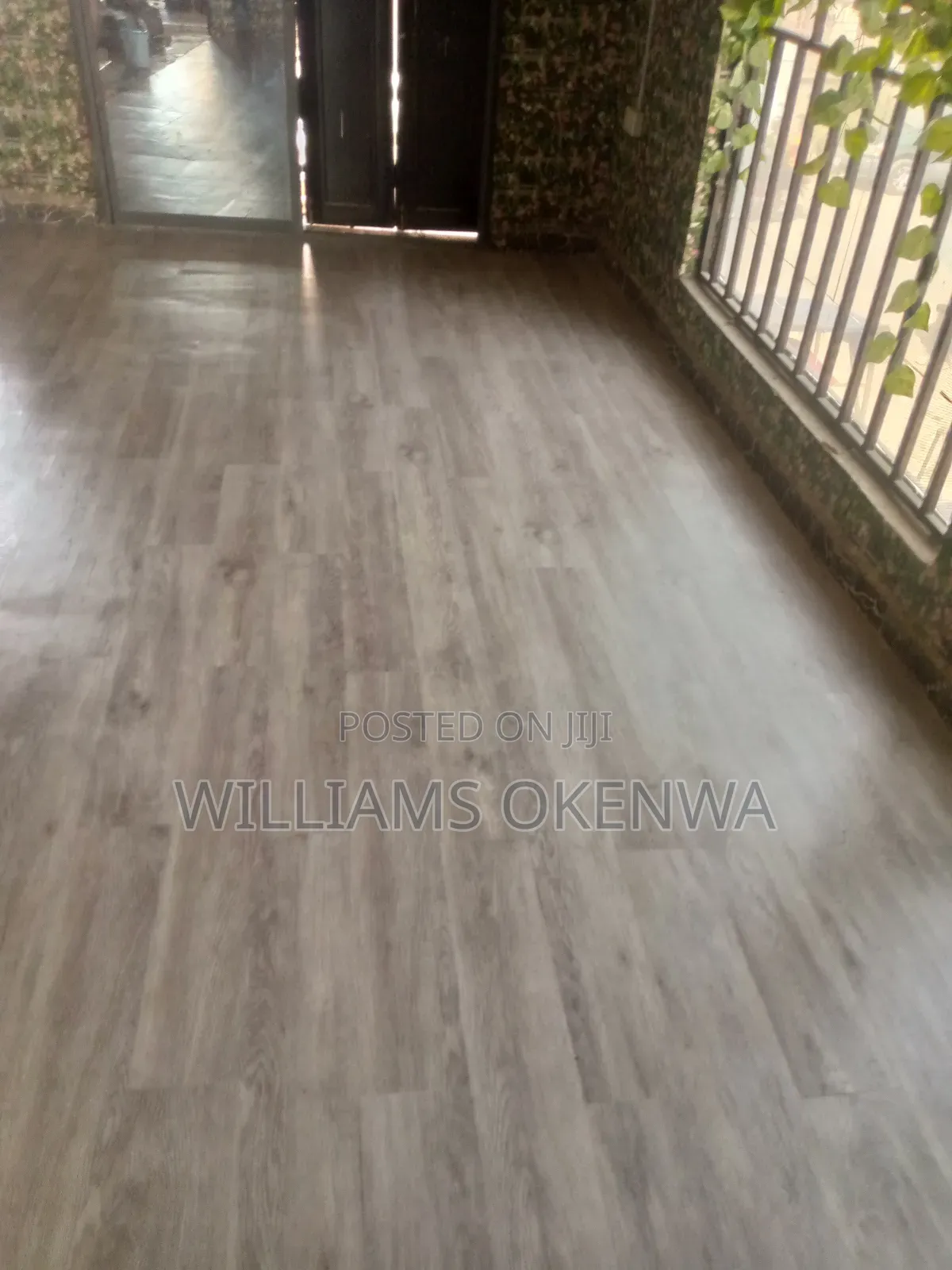 Vinyl Floor, Water Resistant Available in Abuja
