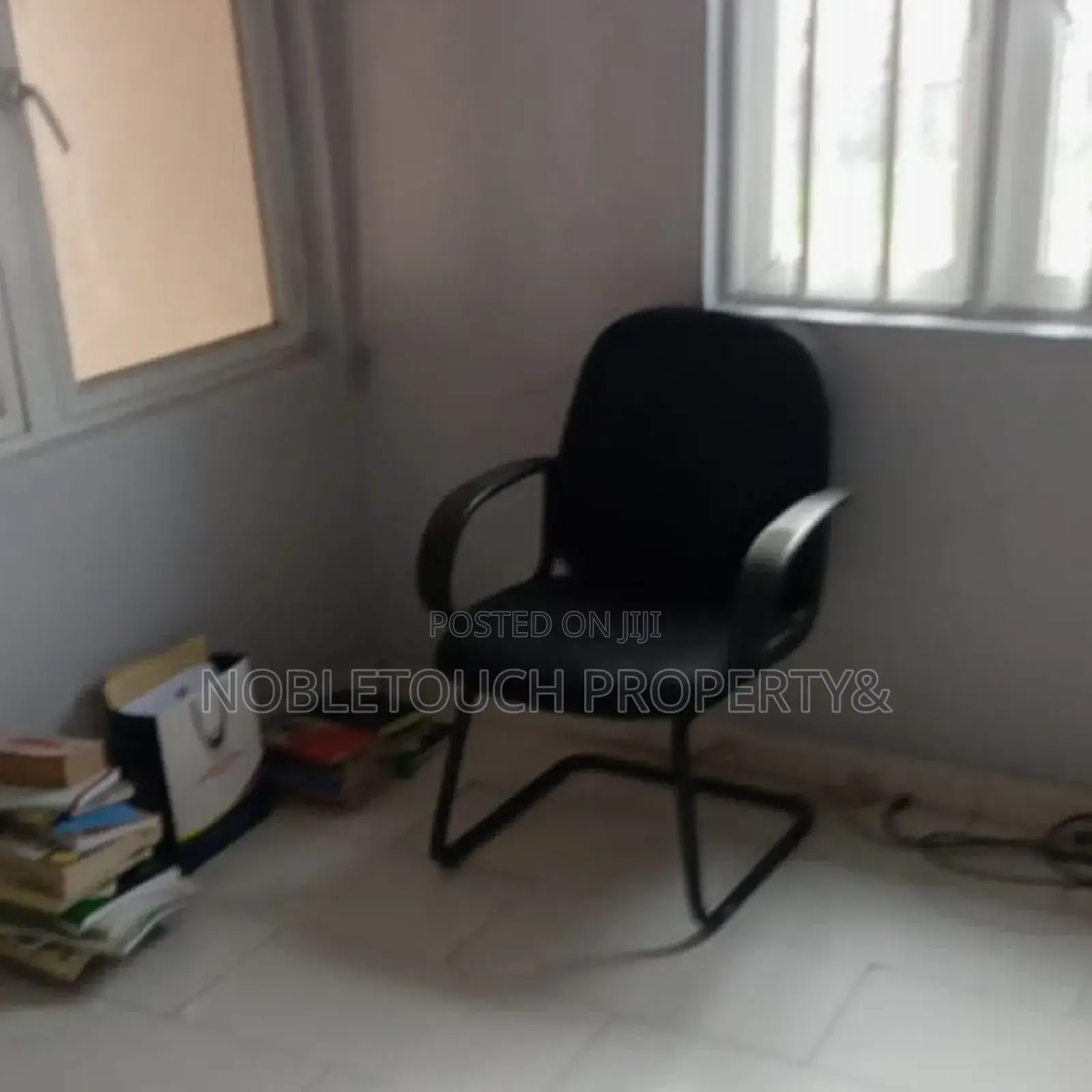 5bdrm Duplex in Adewale Kuku Street, for sale