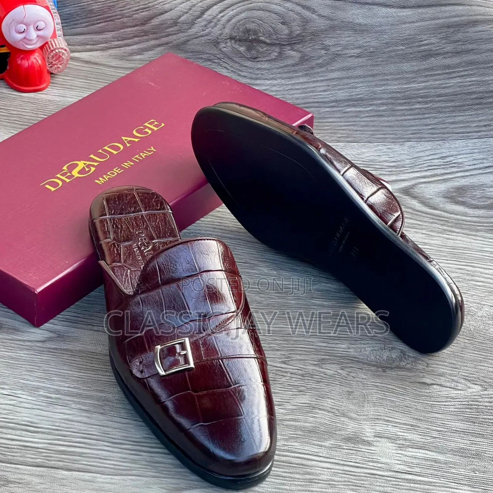 Very Flat Half Shoe Collections in Brown Color