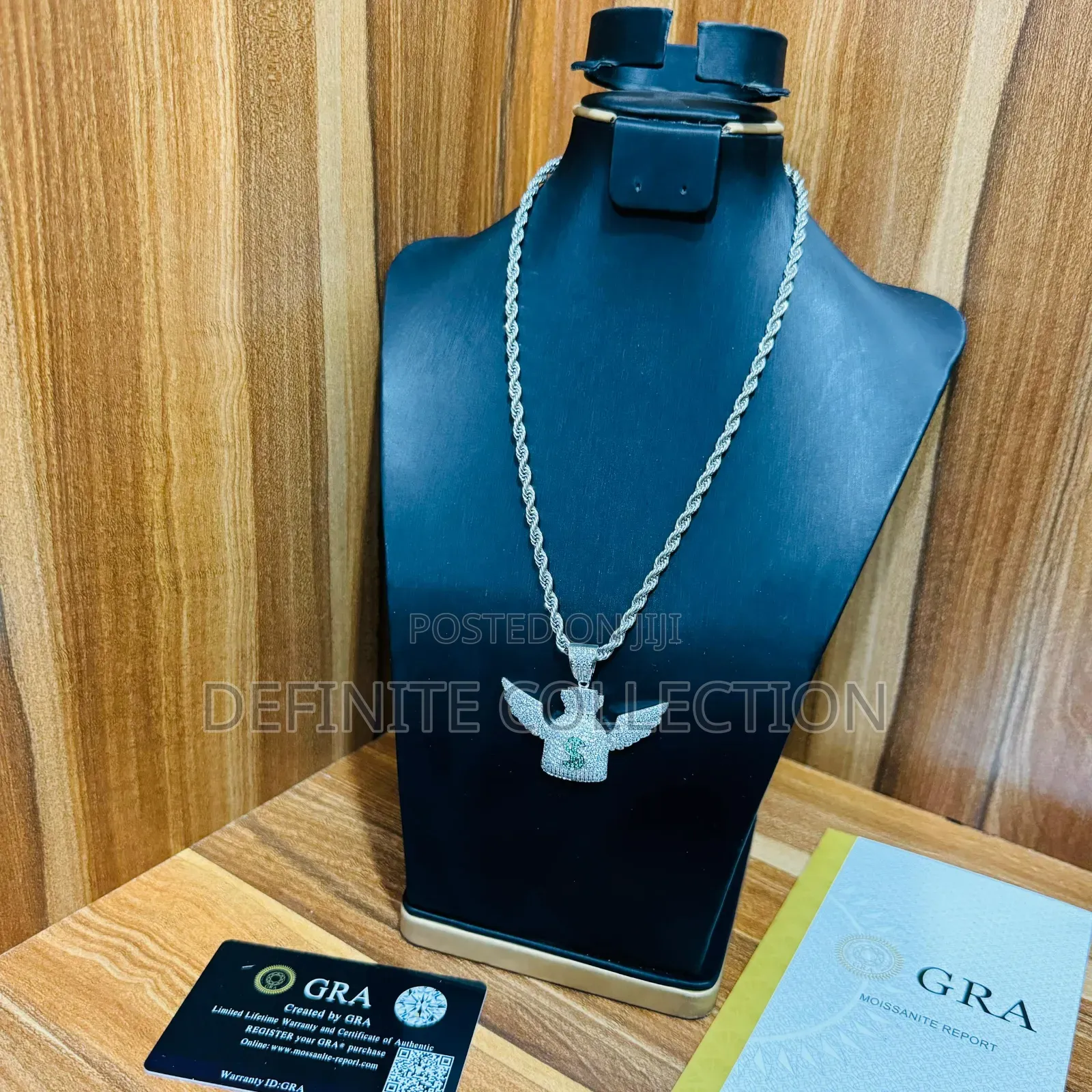 Top Luxury NECKLACE