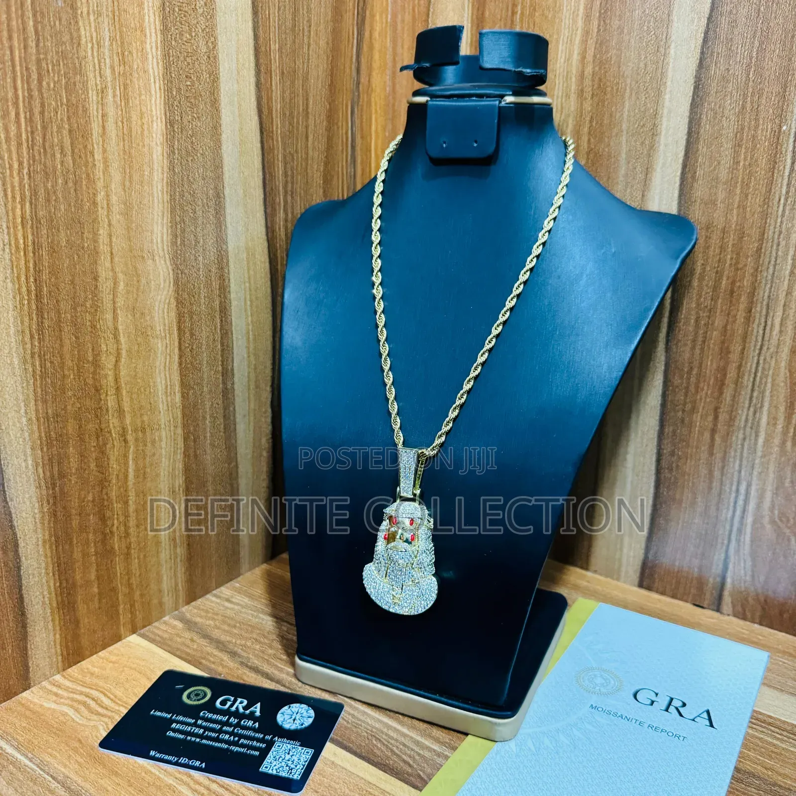 Top Luxury NECKLACE