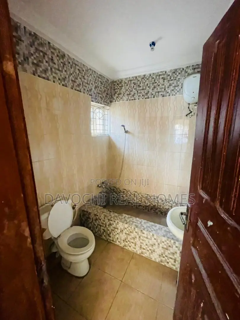 3bdrm Apartment in Thomas Estate, Ajah for rent
