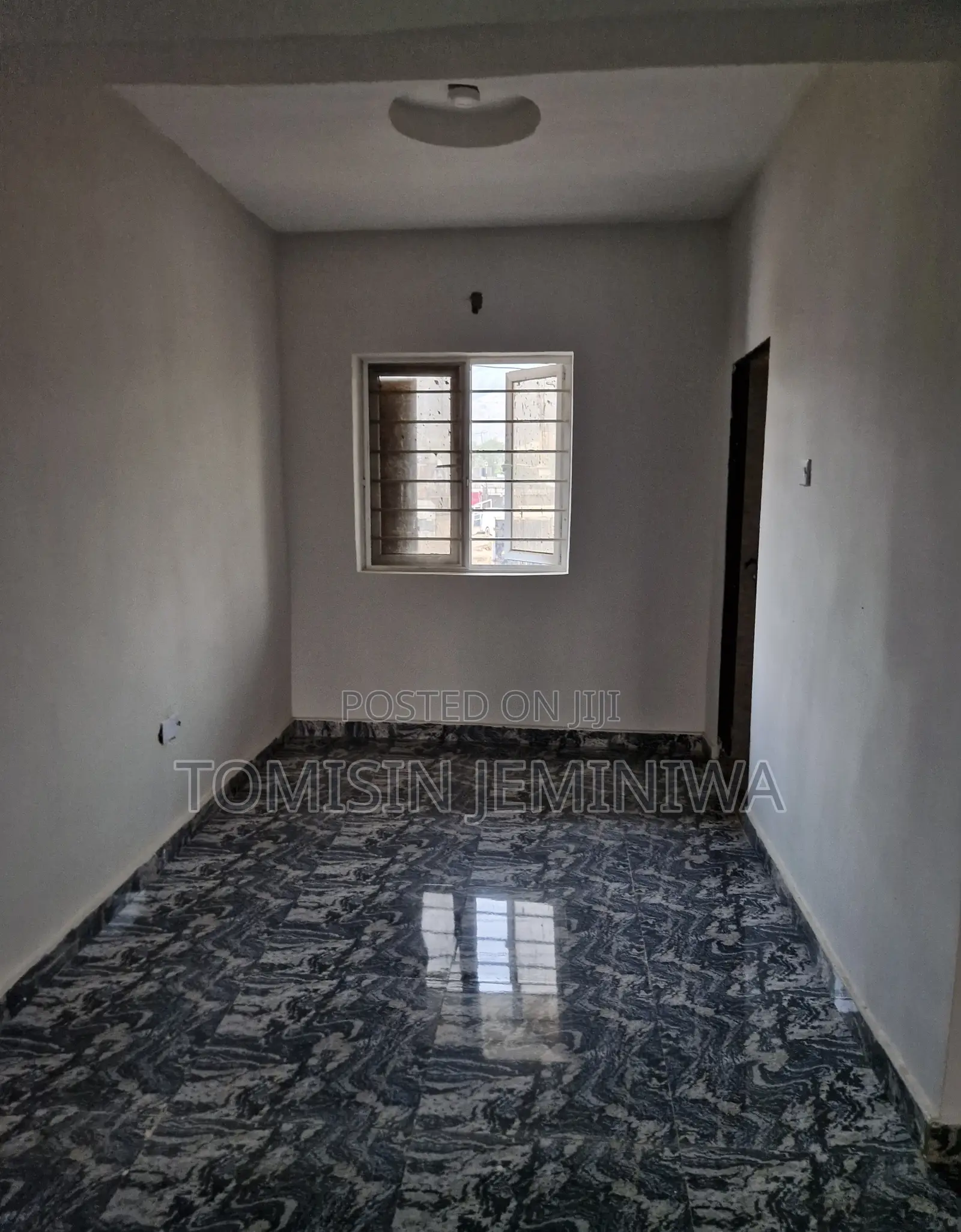 Furnished 3bdrm Block of Flats in Pacific Estate, Kubwa for sale