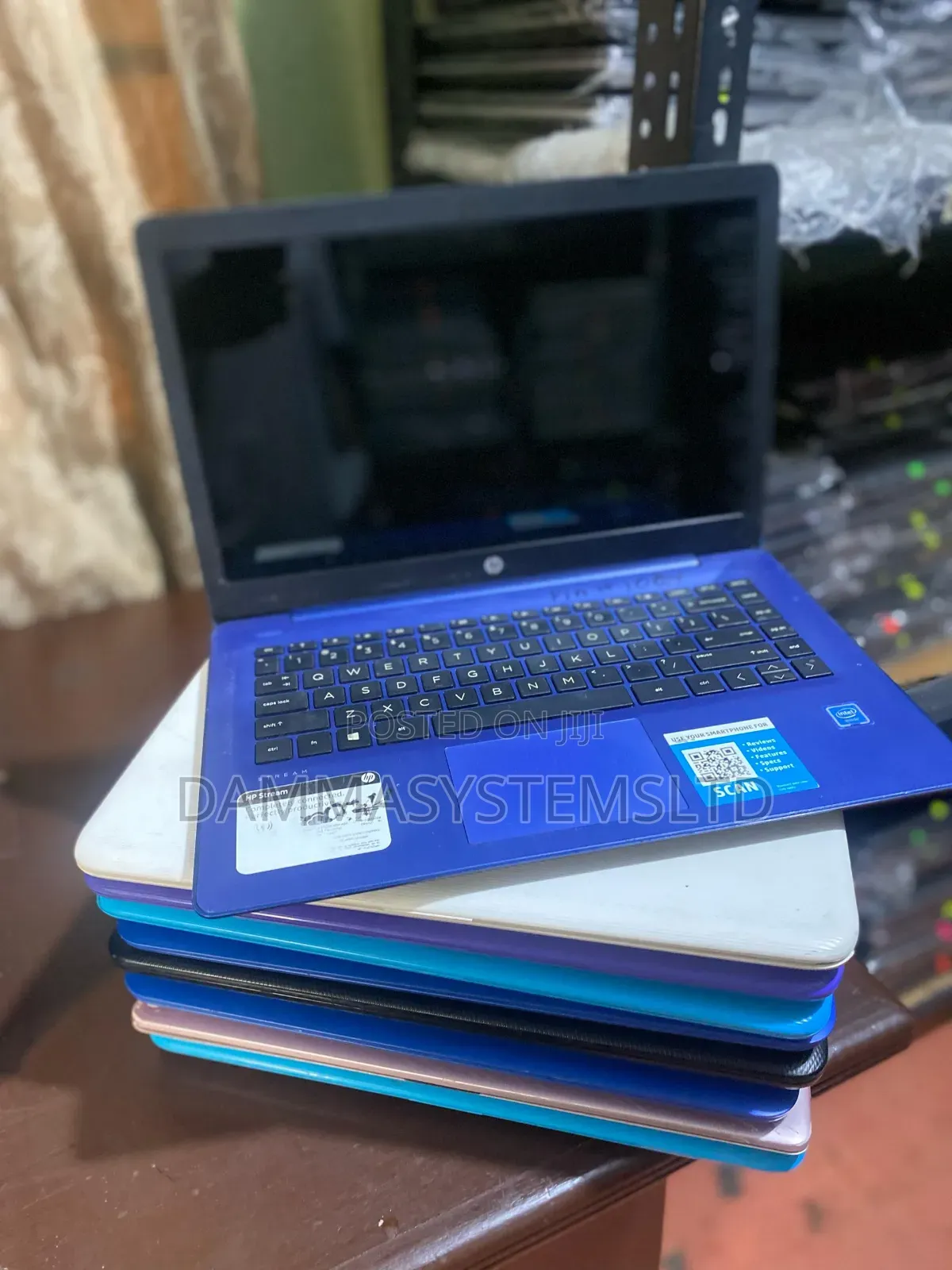 Laptop HP Stream 11 2GB Intel Celeron SSD 32GB