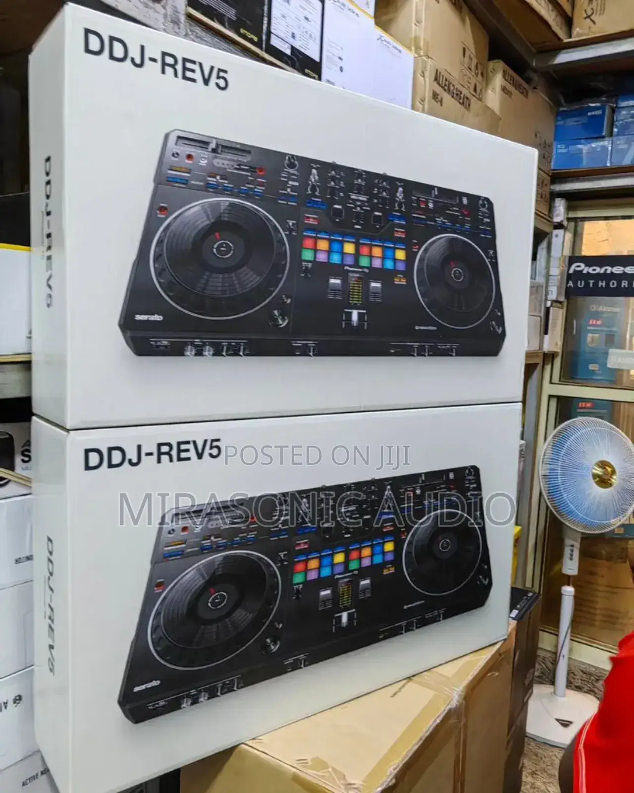 Pioneer DDJ-REV5 DJ Controller