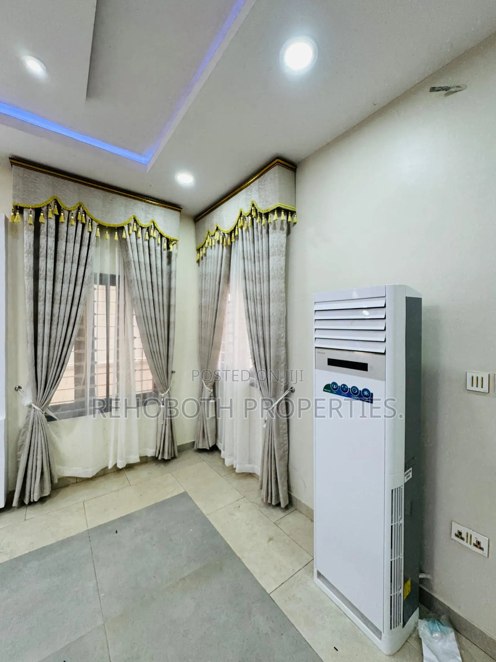 8bdrm Duplex in Lere Adigun Gra, Ibadan for rent