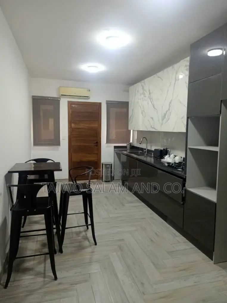 Furnished 4bdrm Duplex in Jericho for sale