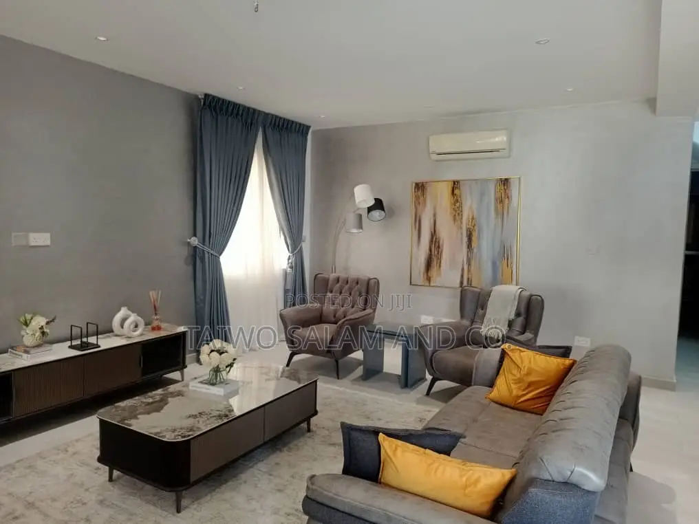 Furnished 4bdrm Duplex in Jericho for sale
