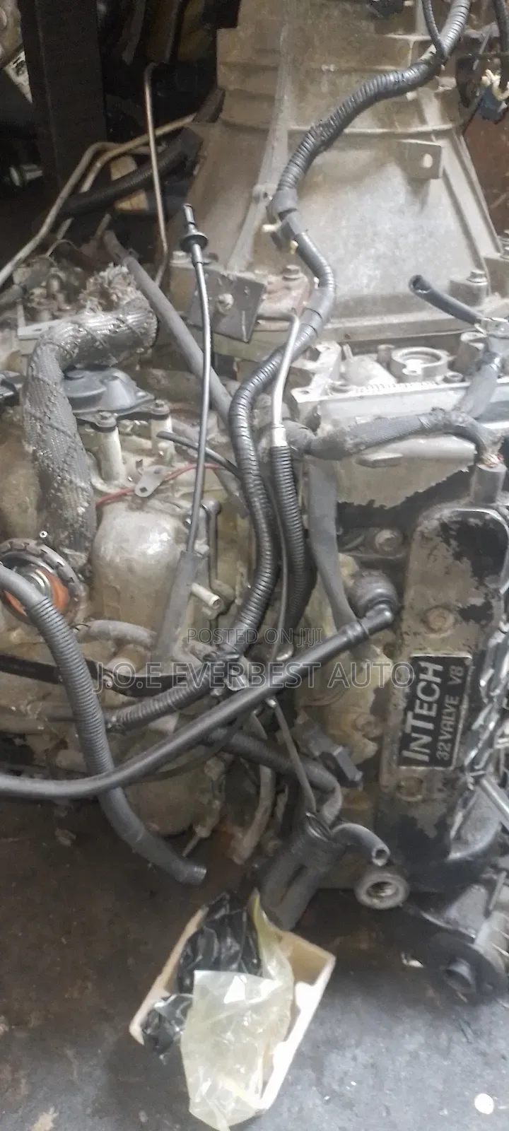 Lincoln Aviator 32 Valve