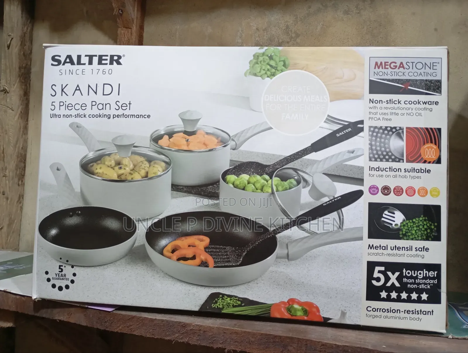 Salter Skandi 5 Piece Pan Set, 3 Pics of Pot 2 Frying Pan.