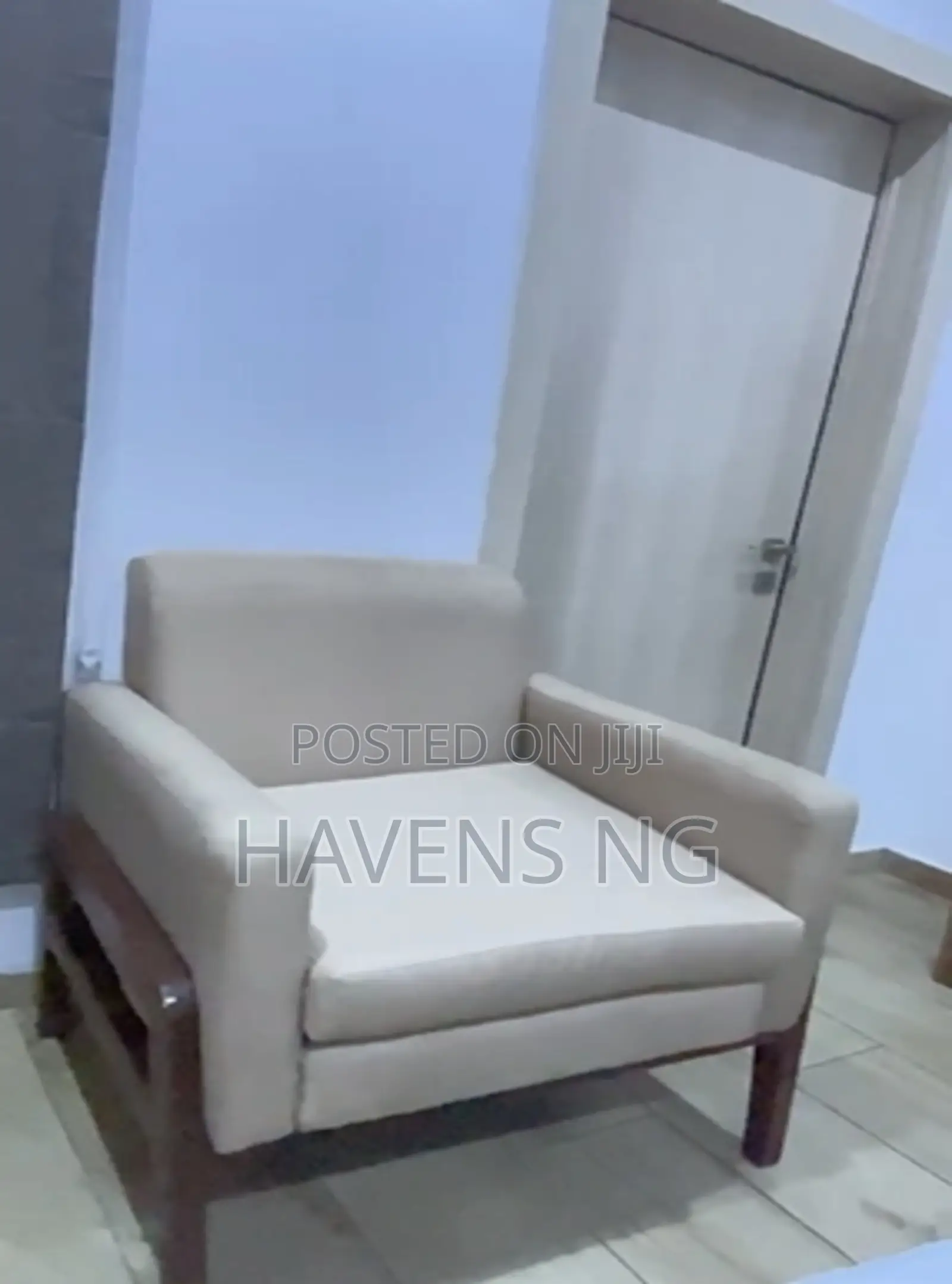 Apartment With Pool Gym in Lekki Phase 1.
