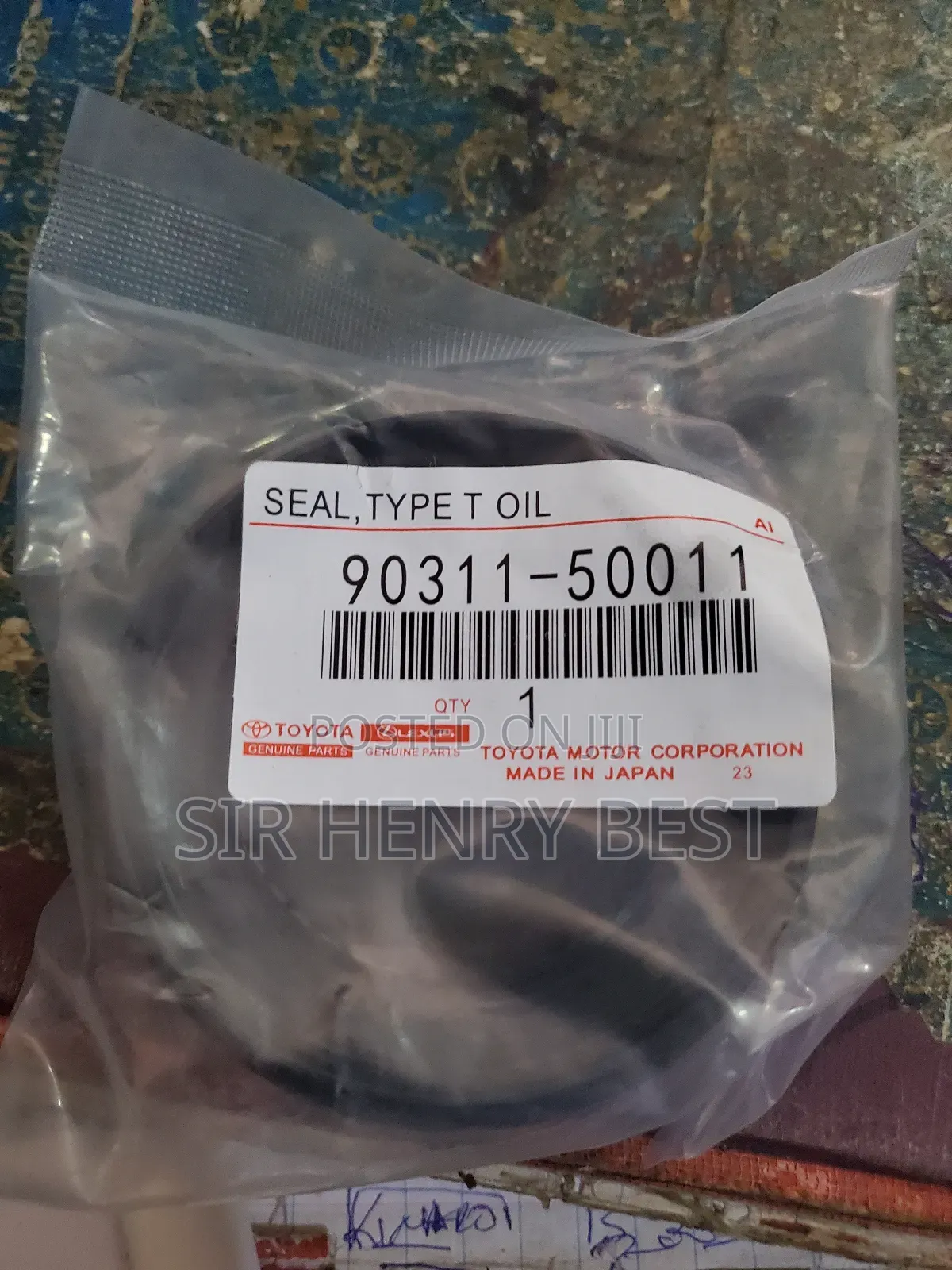 Front Drive Shaft Oil Seal LH .Toyota