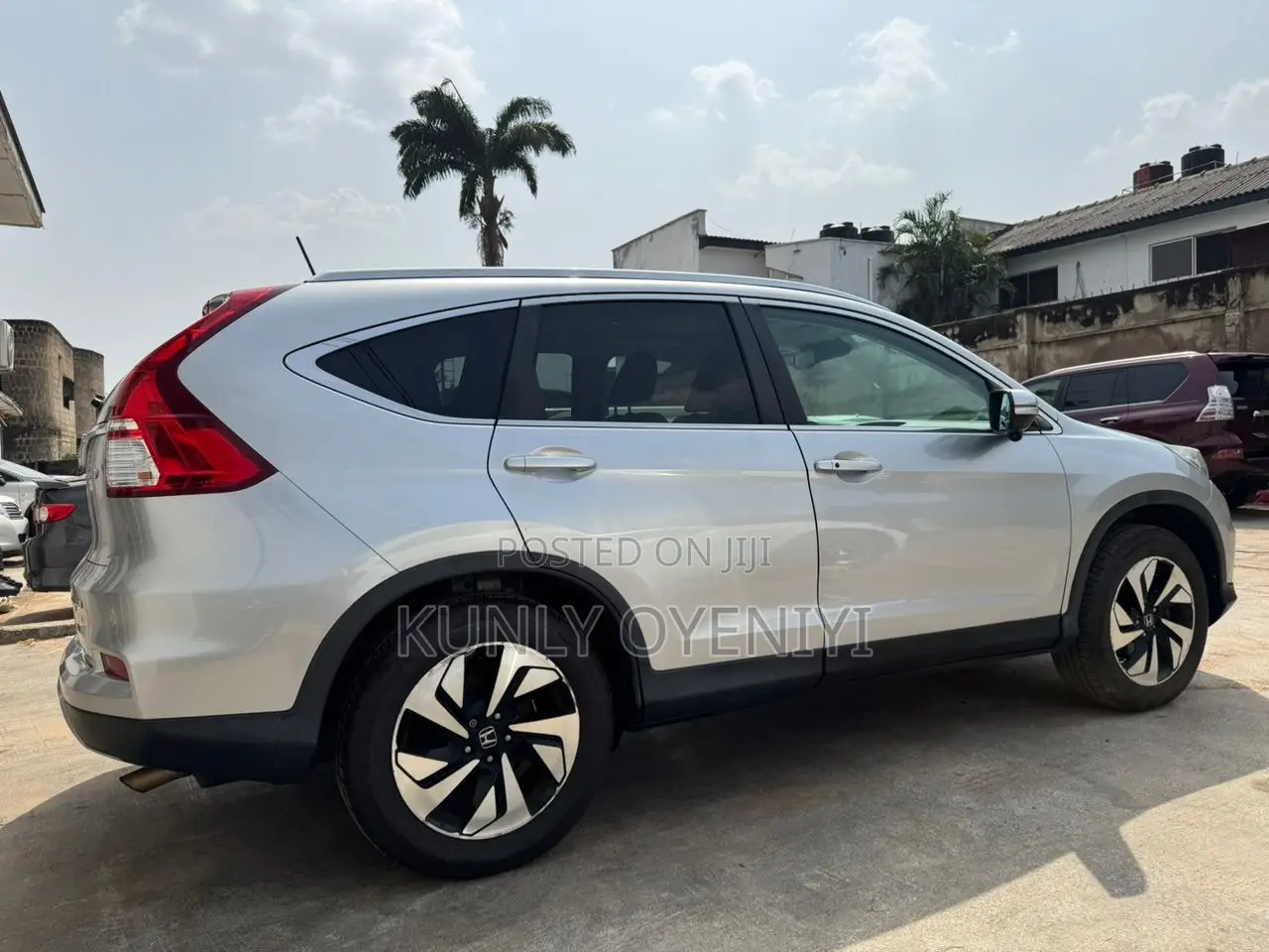 Honda CR-V Touring 4dr SUV AWD (2.4L 4cyl CVT) 2015 Silver
