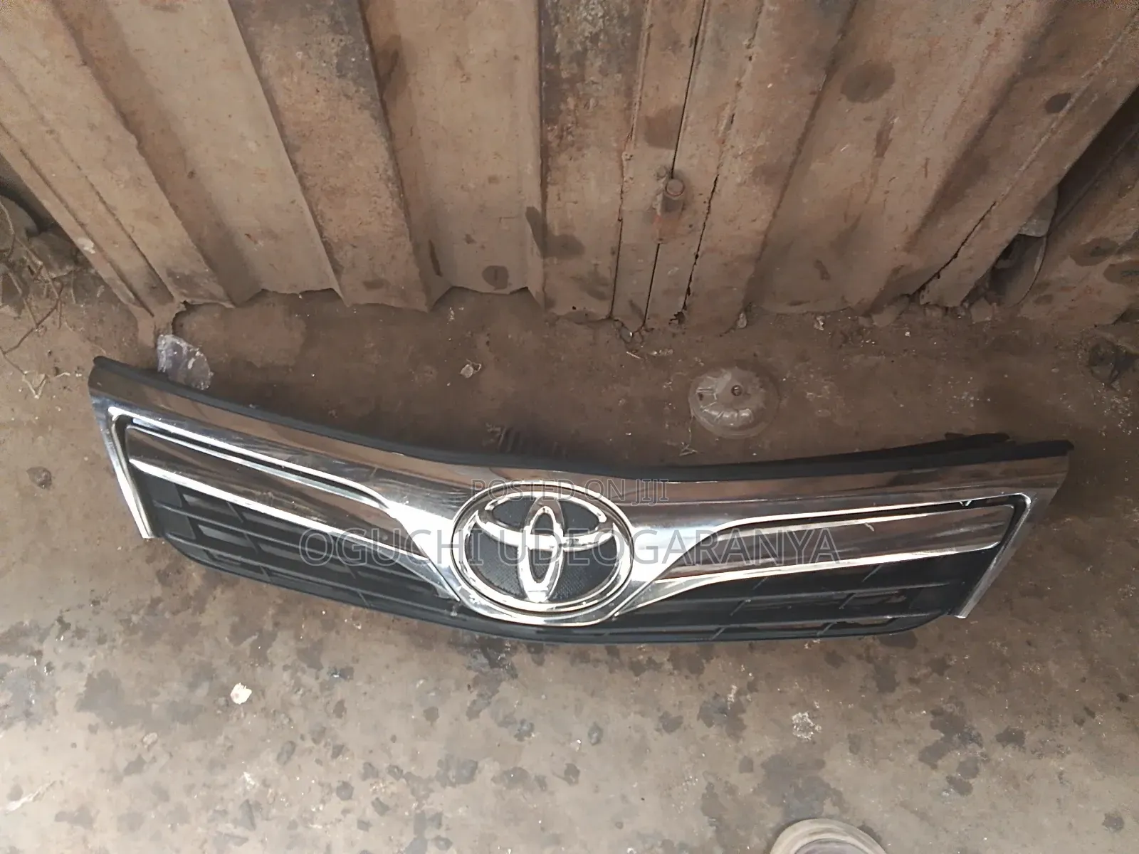 Toyota Camry Front Grille 2012