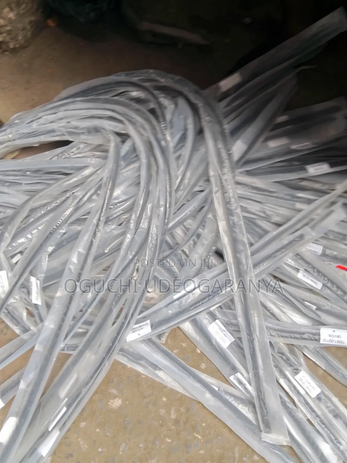 Toyota Camry Roof Rubber 2012
