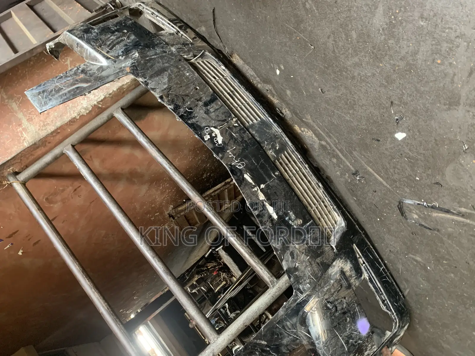 Cadillac Escalade 2020 Bumper