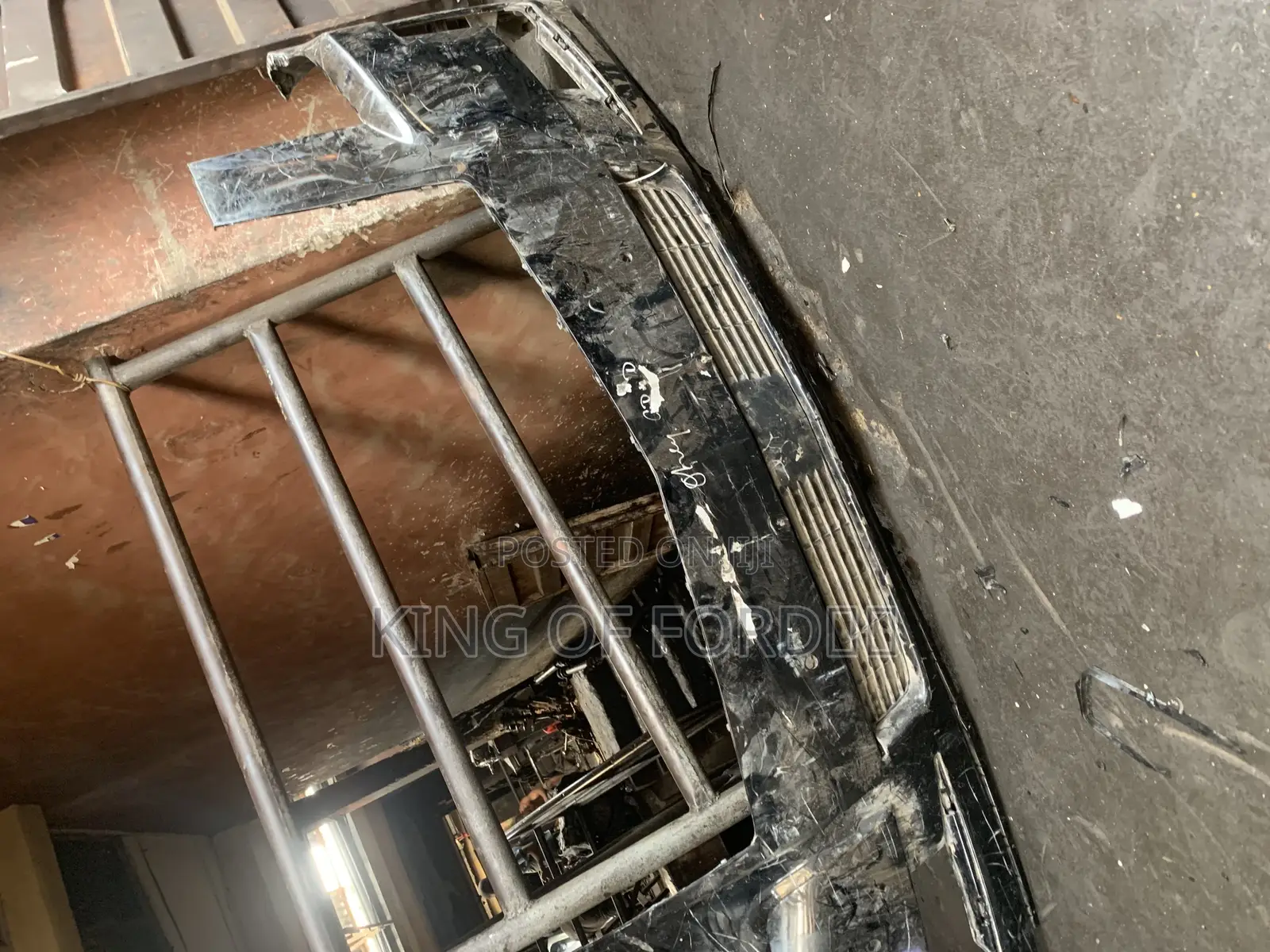 Cadillac Escalade 2020 Bumper