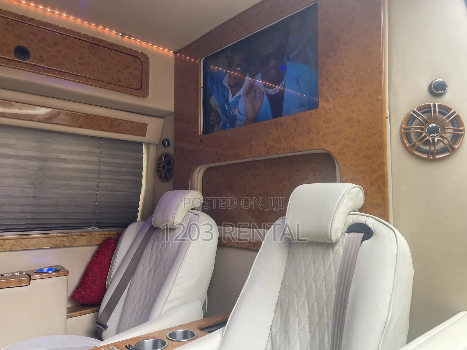 Mercedes Sprinter Bus