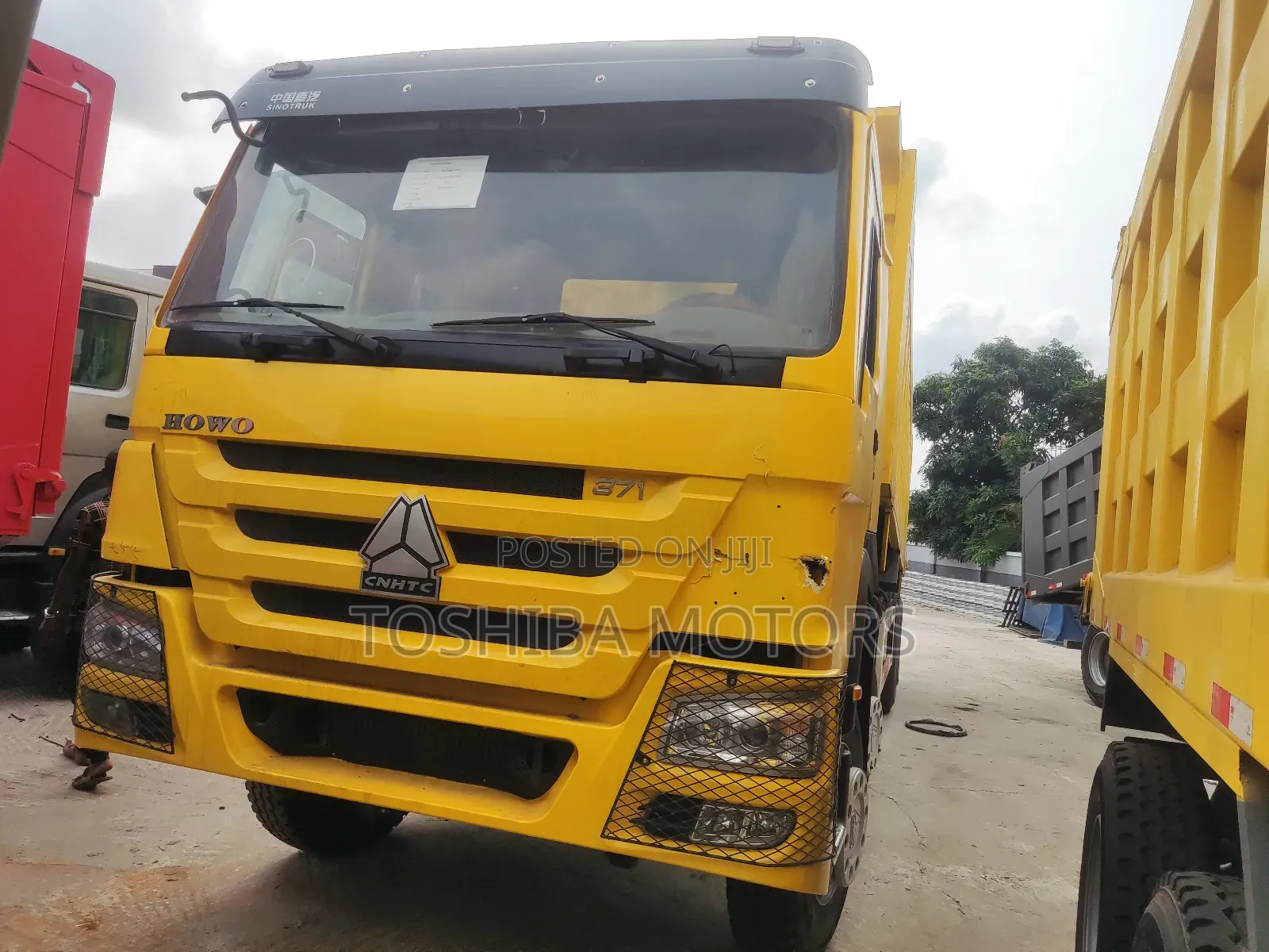Sinotruk 12 Tyres