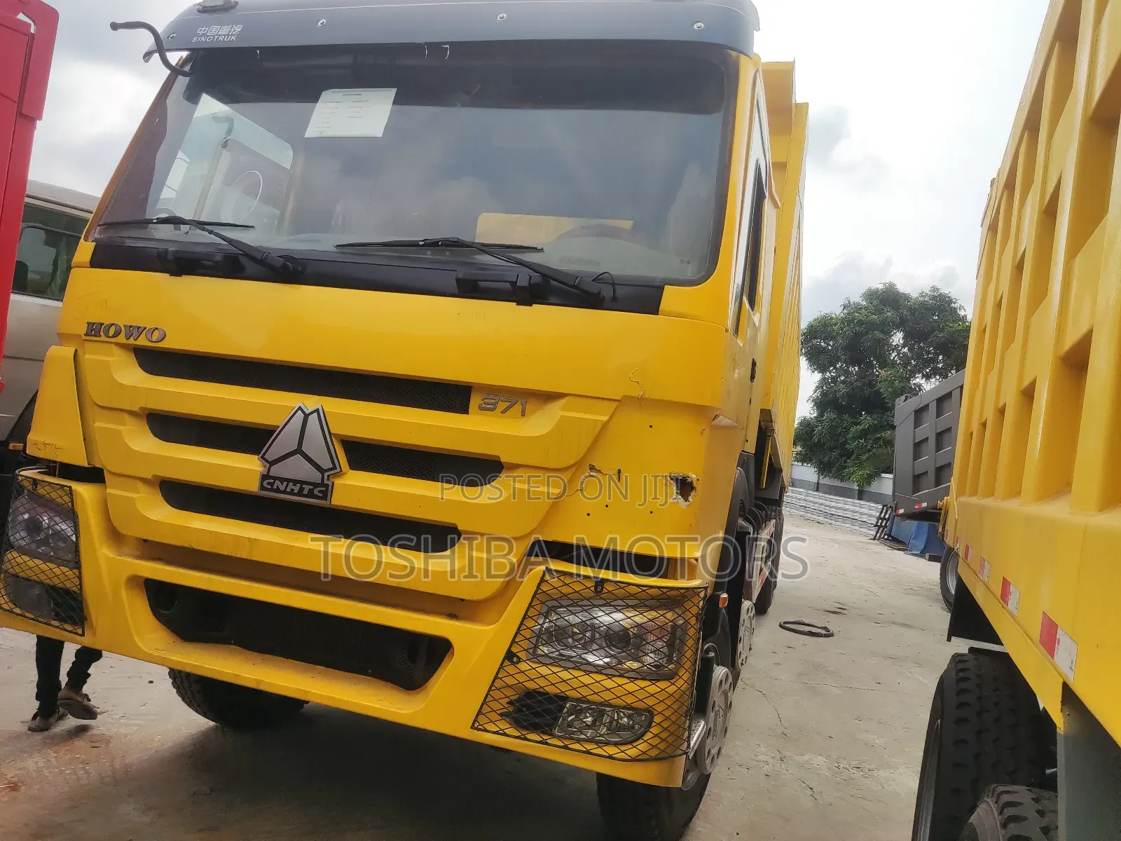 Sinotruk 12 Tyres