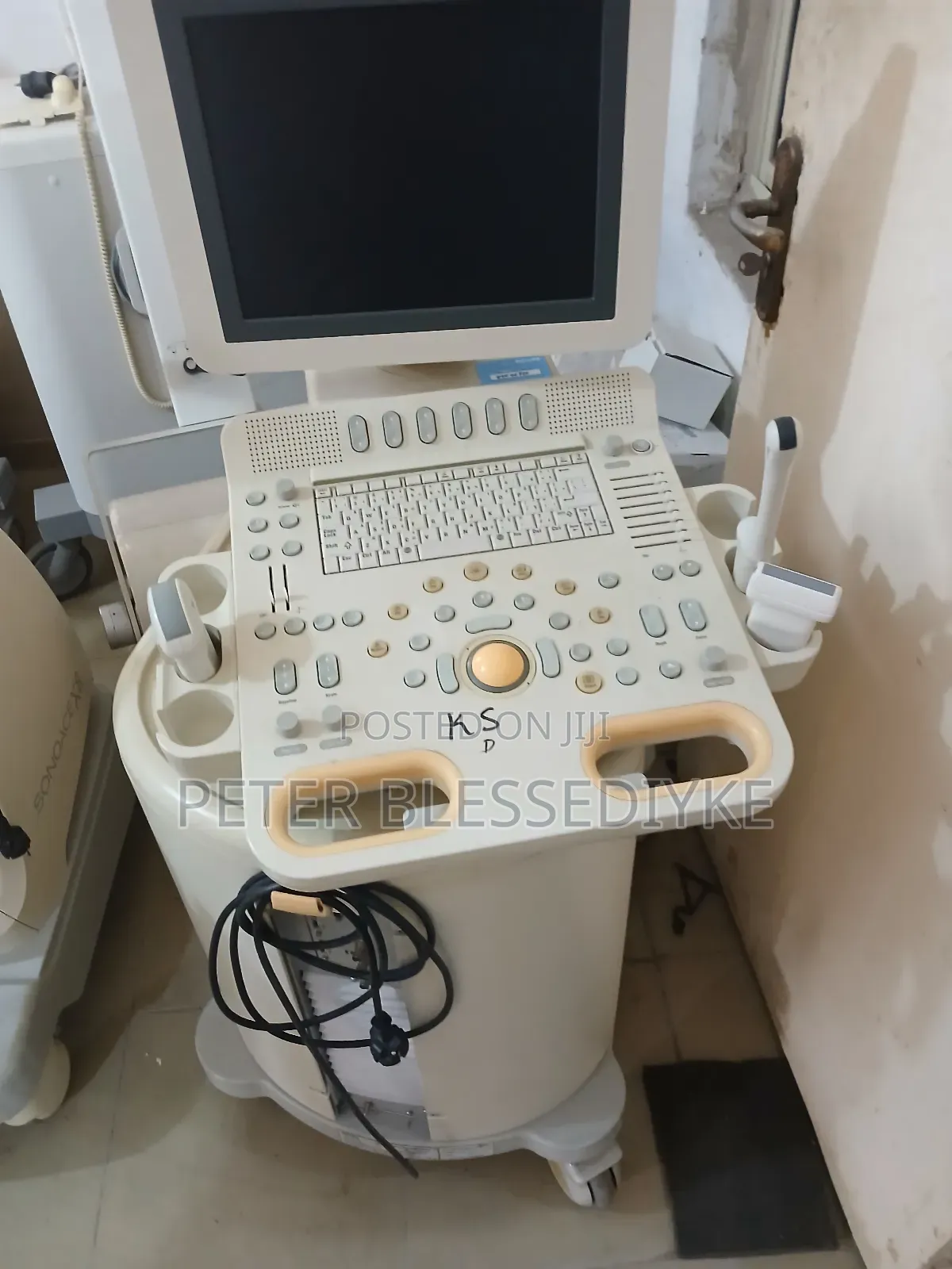 Philips HD7 (2D Color Doppler)