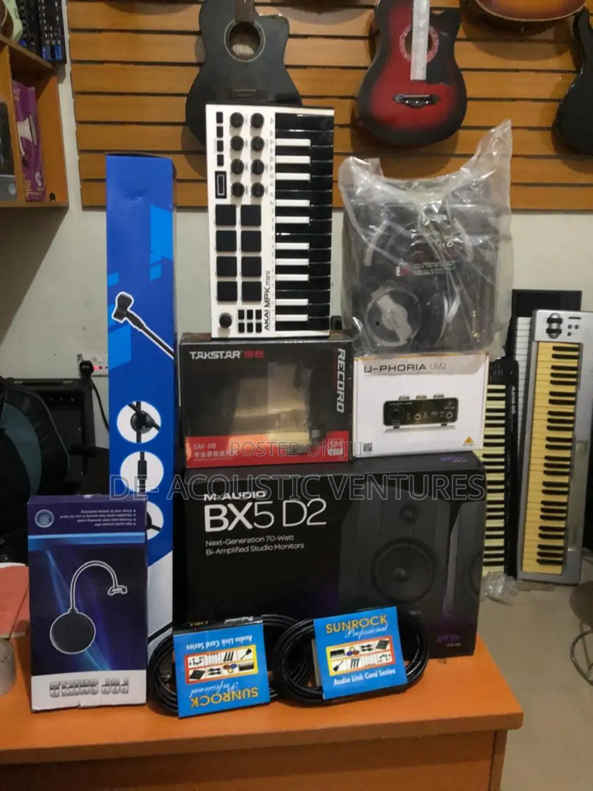 Affordable Full Studio Equipment