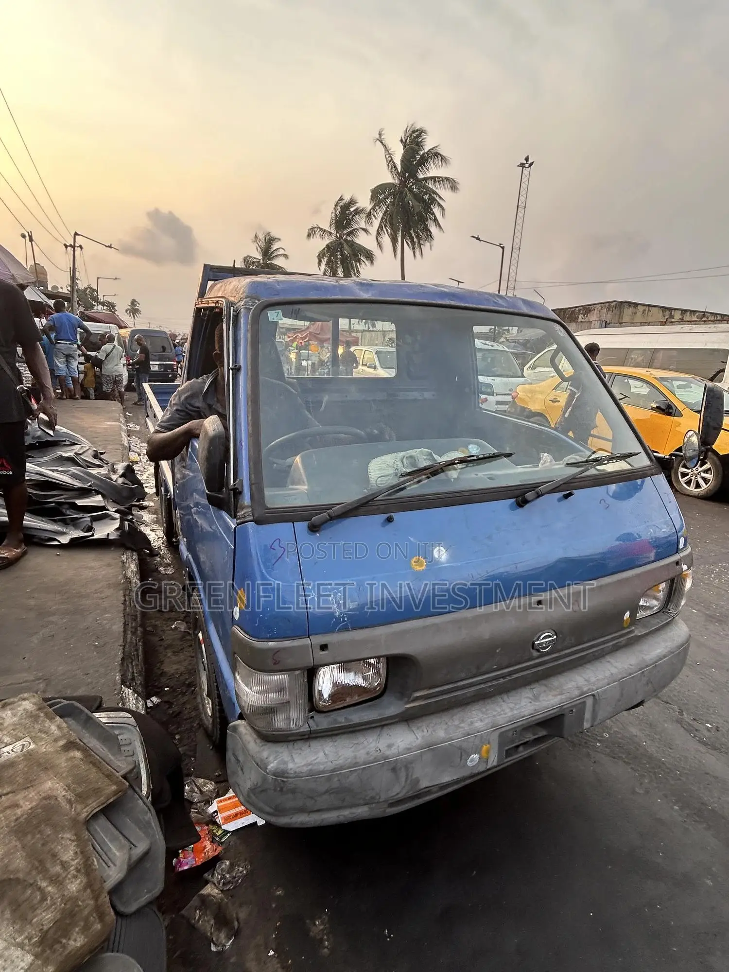 Nissan Vanette Tokunbo Automatic Truck
