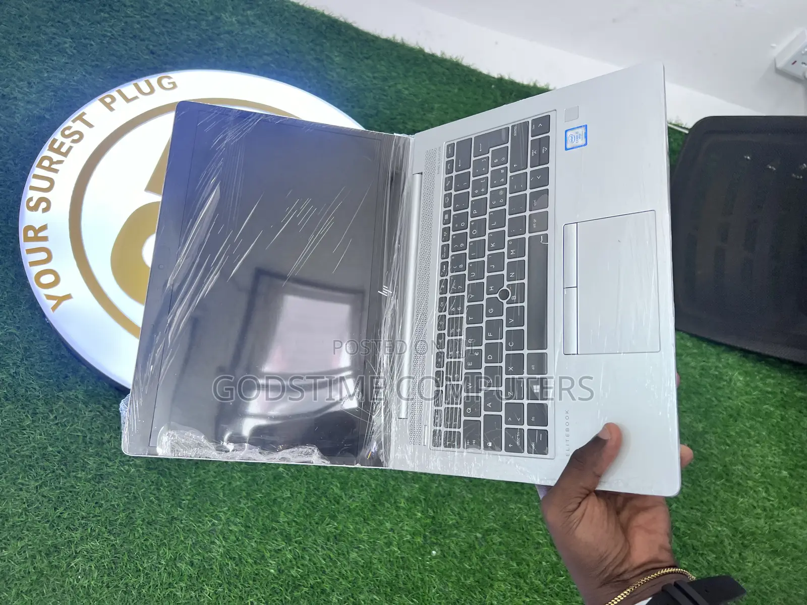 New Laptop HP EliteBook 840 G5 8GB Intel Core I5 SSD 512GB