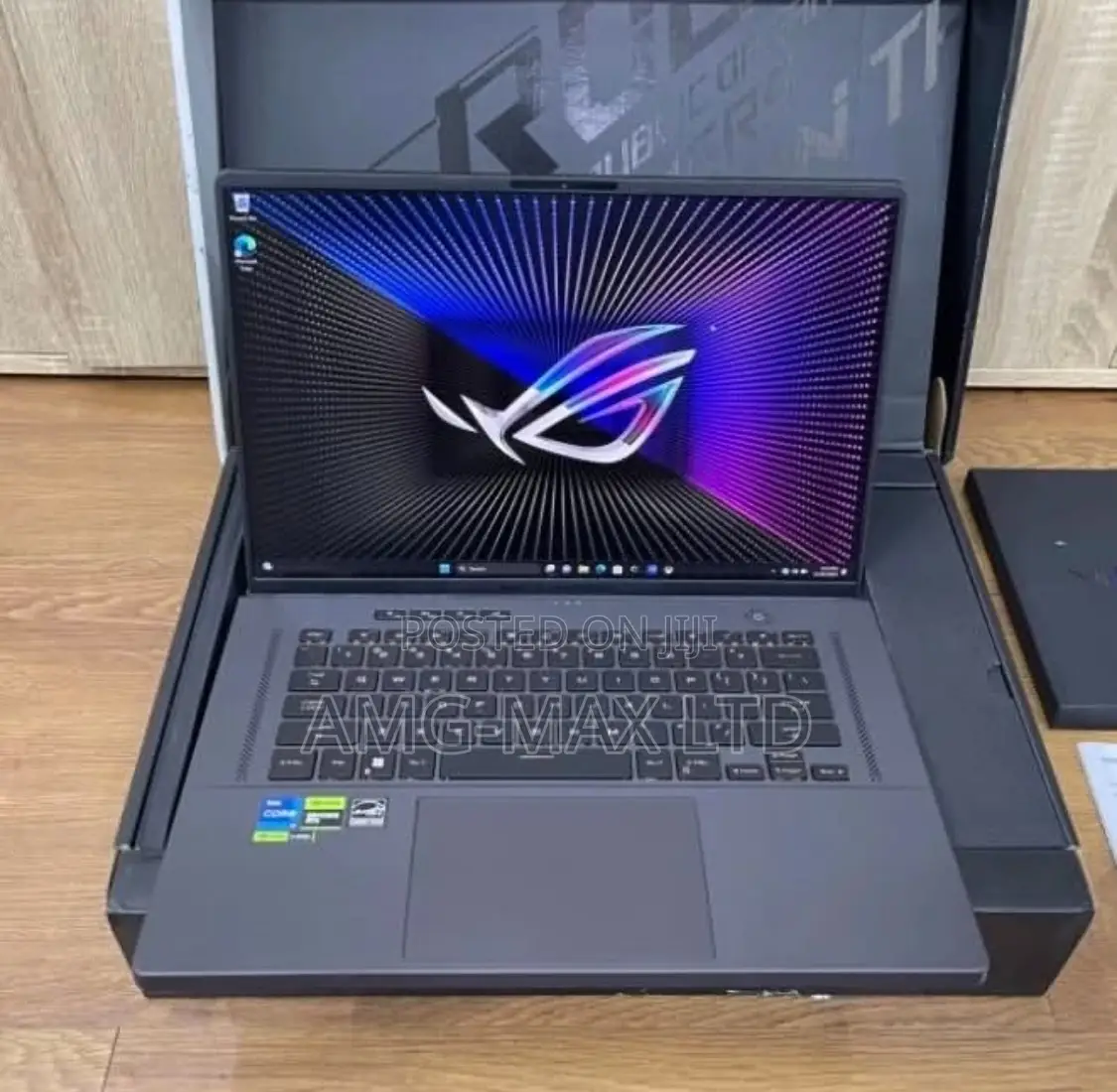 Laptop Asus ROG Zephyrus G16 16GB Intel Core I7 SSD 512GB
