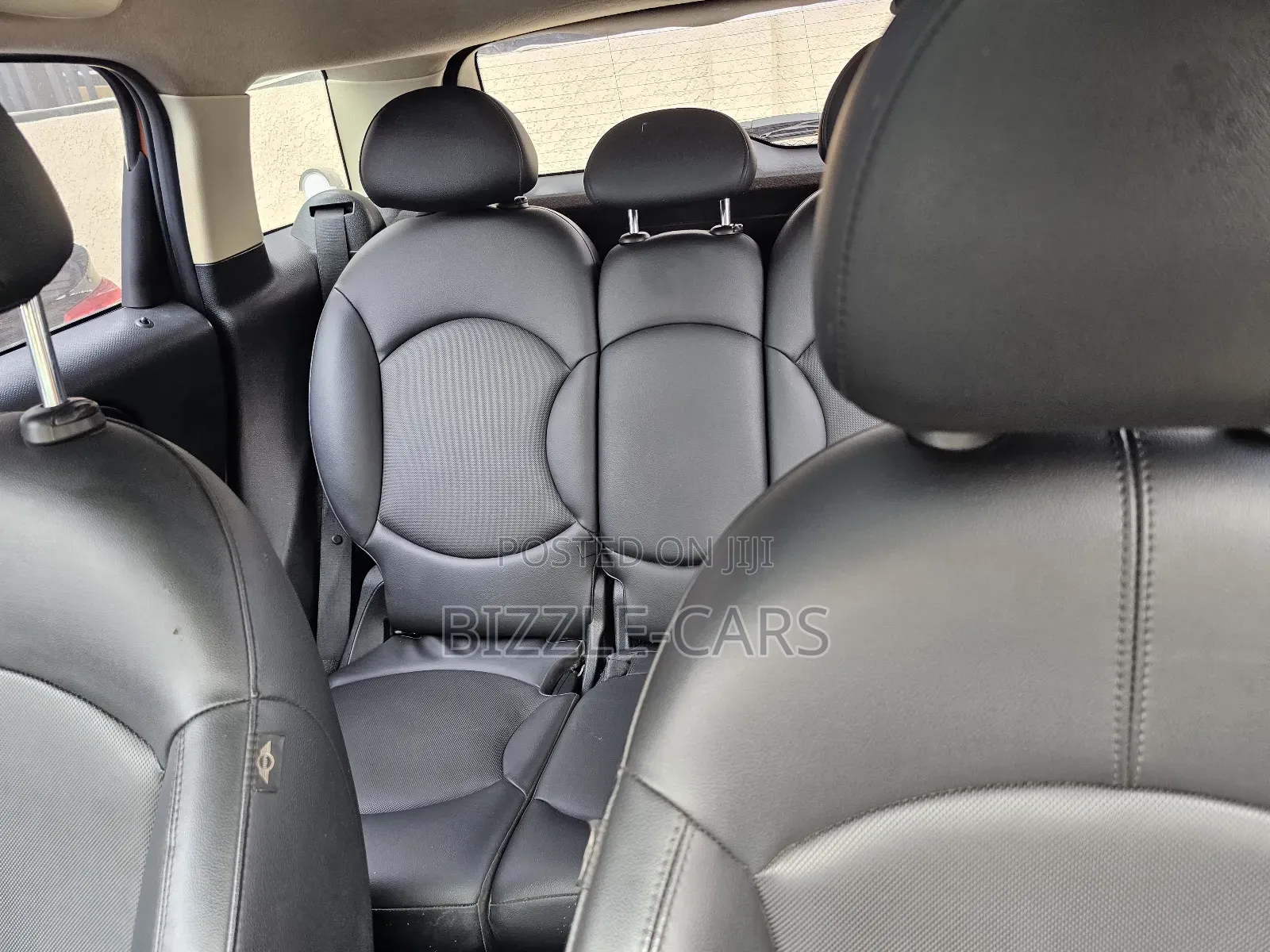 Mini Cooper S 2012 Brown