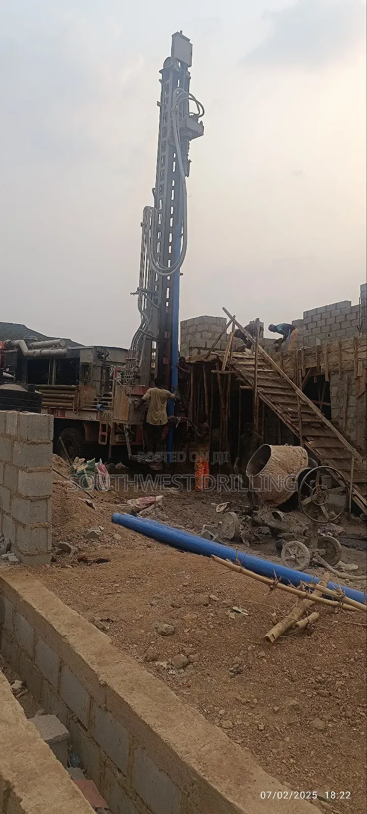 Borehole Drilling at Soka Sanyo Felele Challenge Ring Road