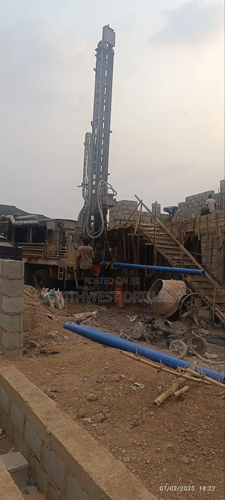 Borehole Drilling at Soka Sanyo Felele Challenge Ring Road